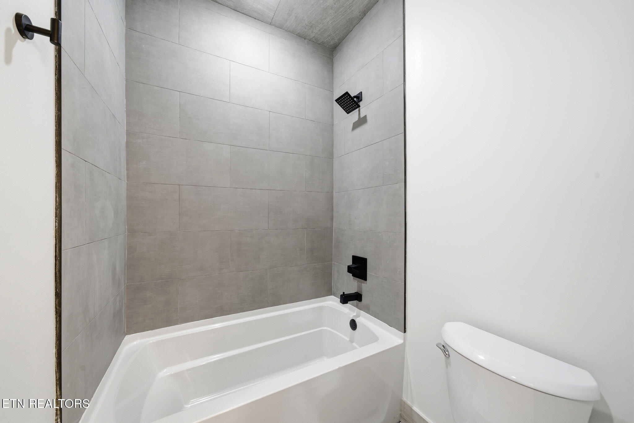 650 Ridge Top Loop Gatlinburg TN 37738