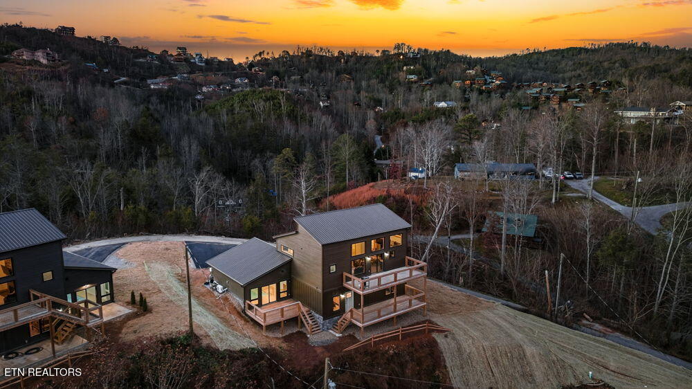 650 Ridge Top Loop Gatlinburg TN 37738