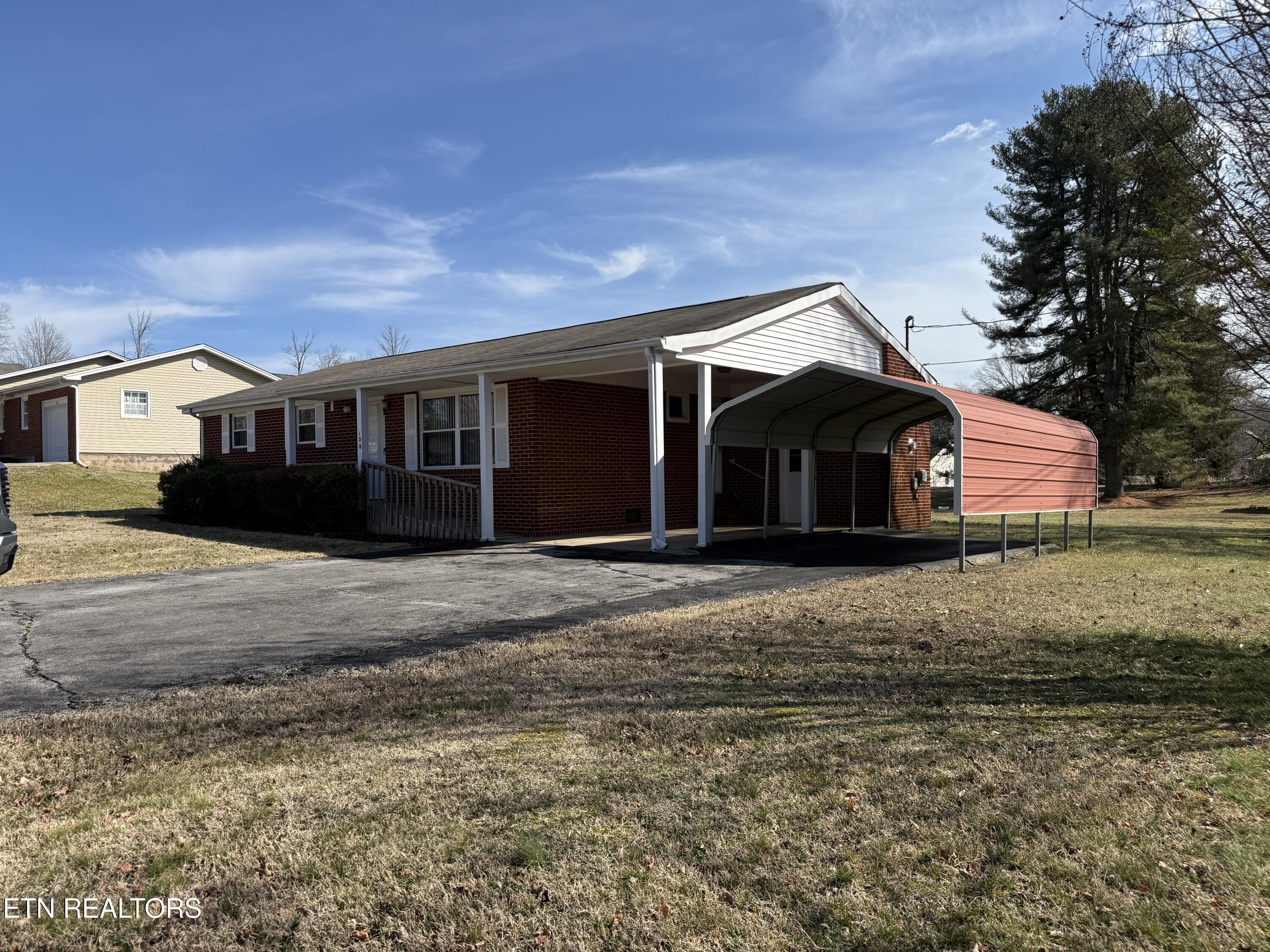 138 Gayle Avenue Lenoir City TN 37771