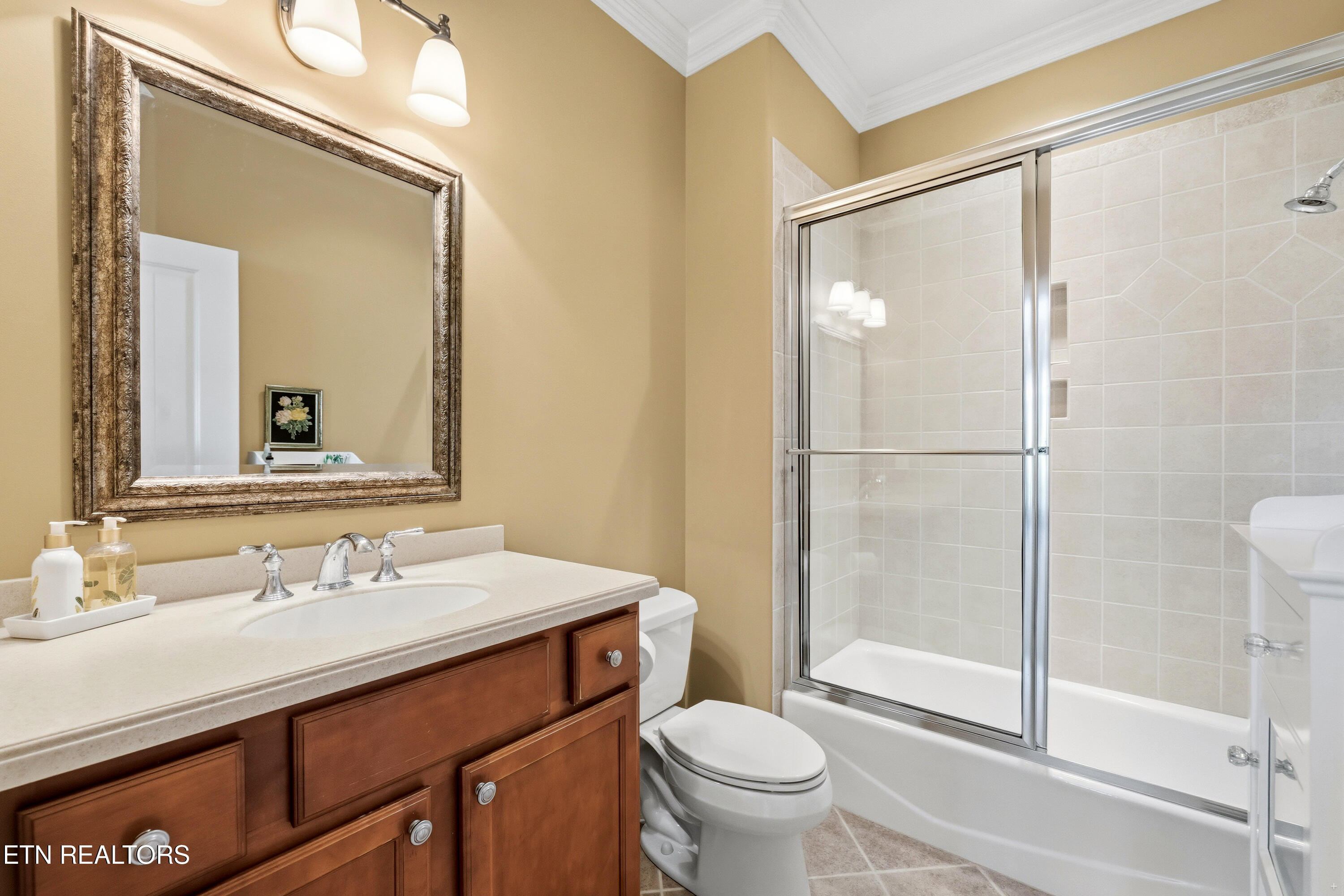 544 Colonial Ridge Lane Knoxville TN 37934