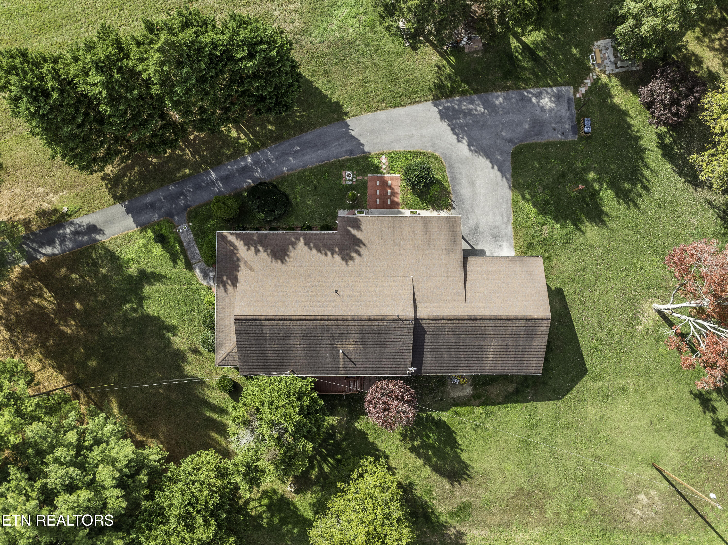 1438 W Hunt Road Maryville TN 37801