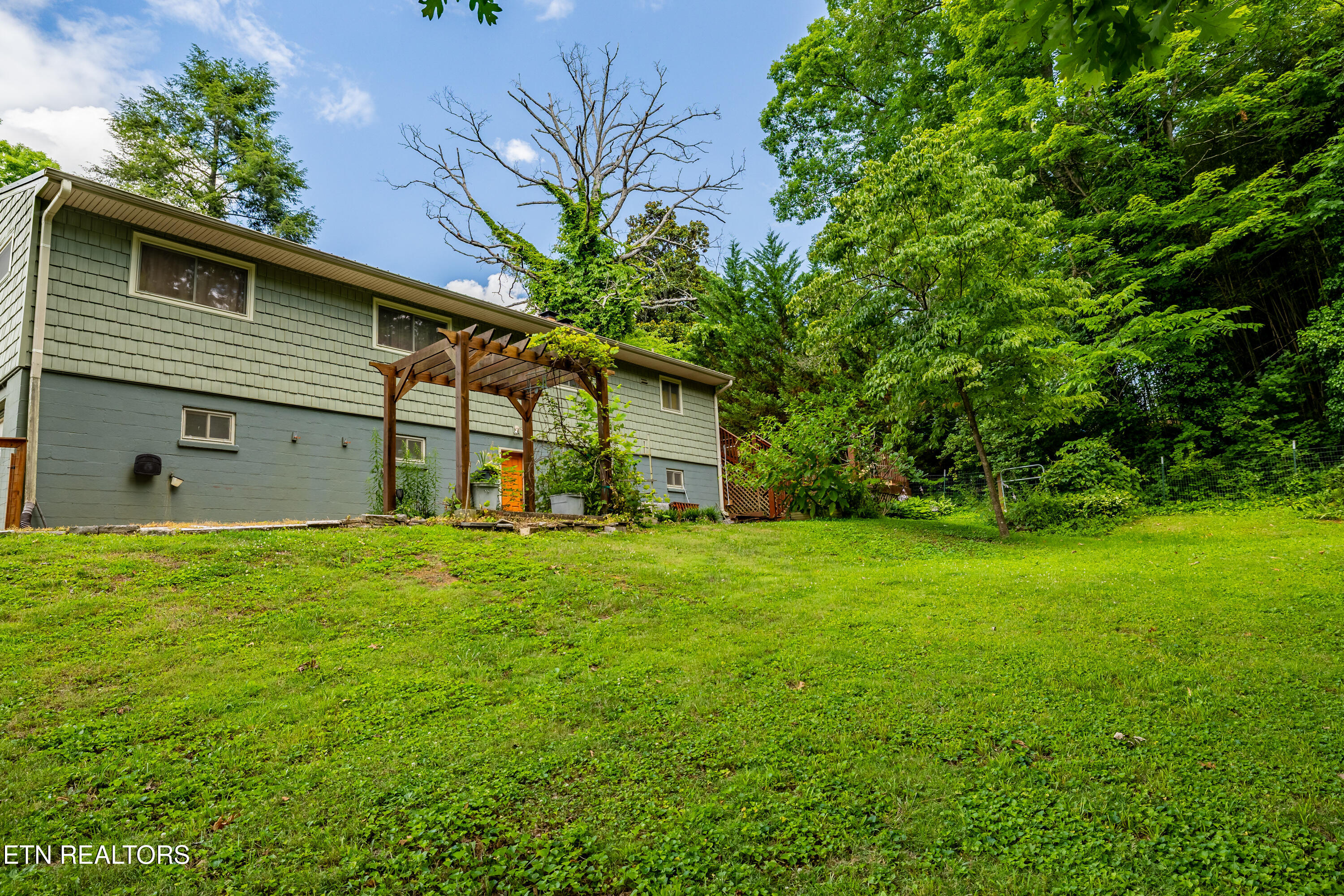 237 Stratford Road Knoxville TN 37920