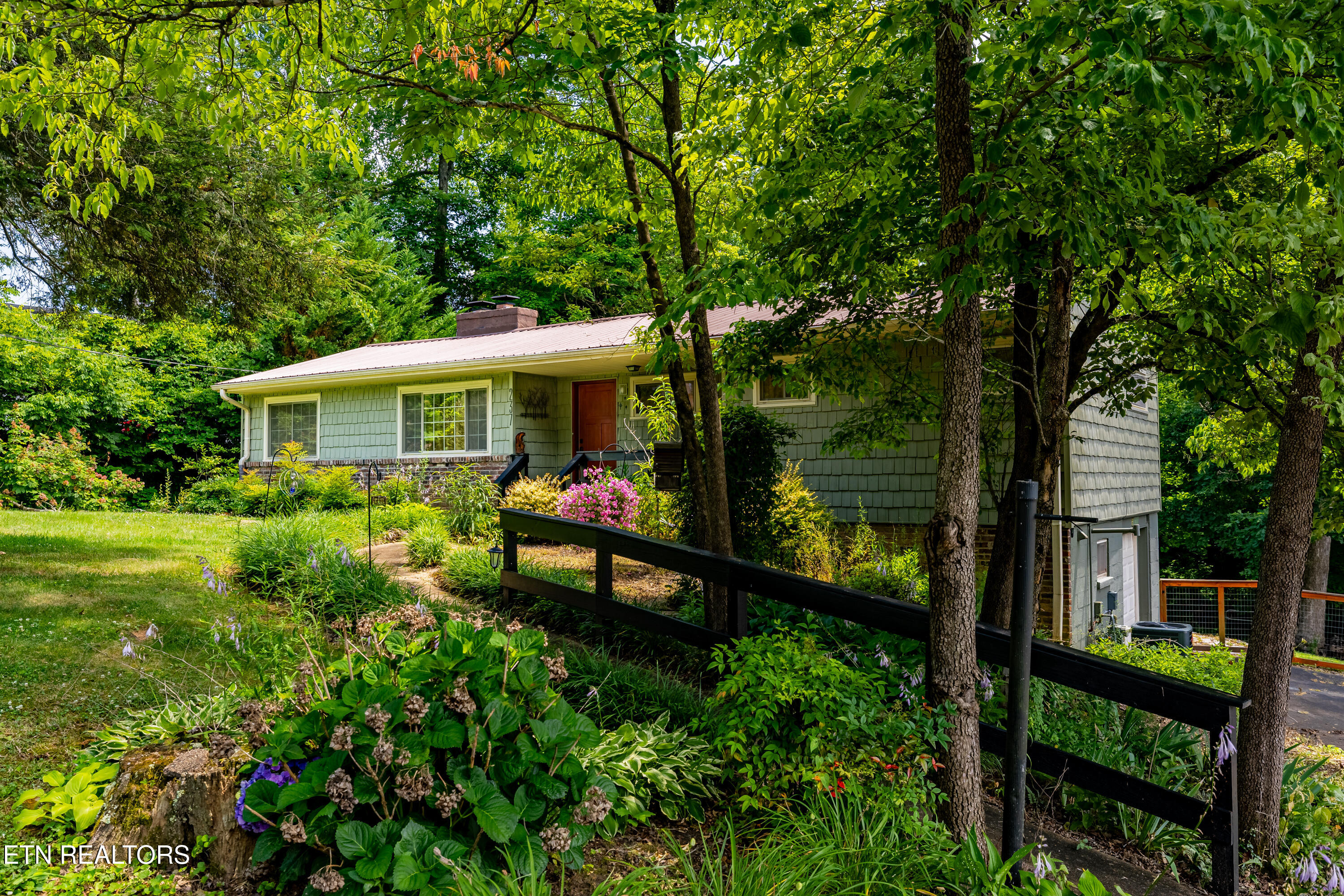 237 Stratford Road Knoxville TN 37920