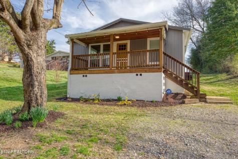 703 N D Street Lenoir City TN 37771