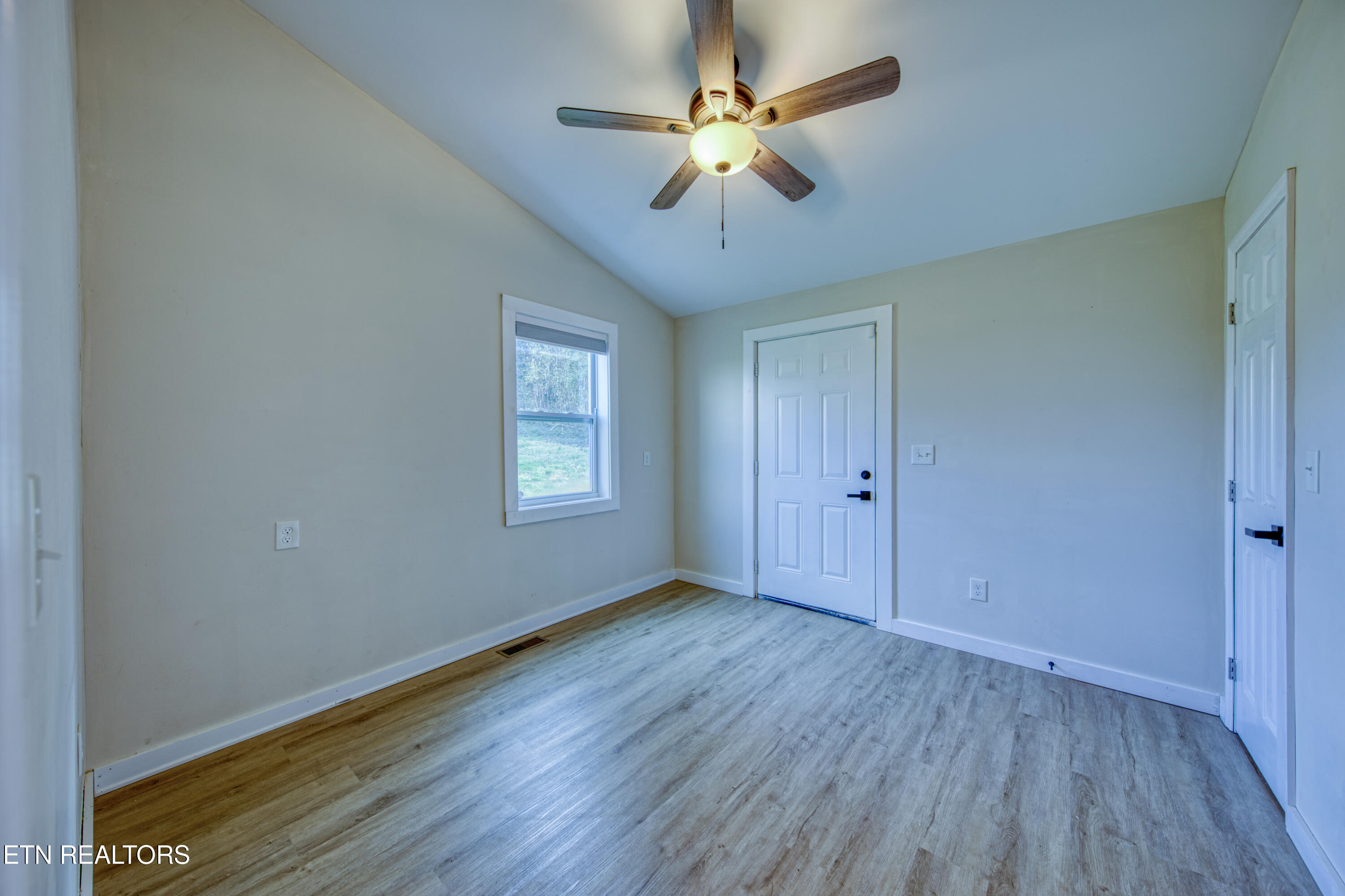 703 N D Street Lenoir City TN 37771