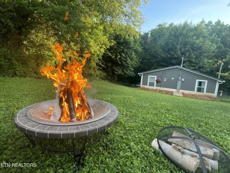 703 N D Street Lenoir City TN 37771