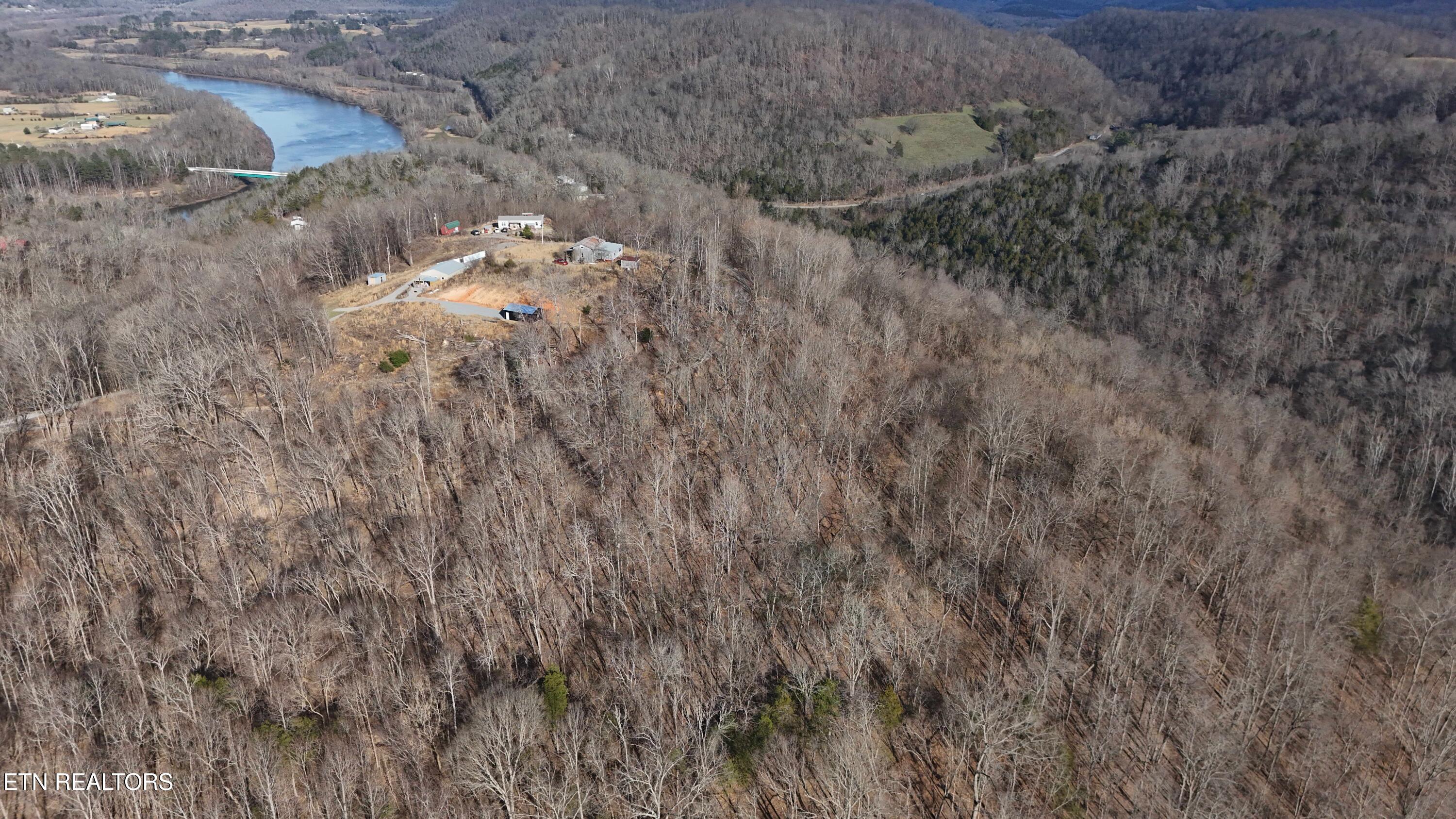 276 Schelley Road Gainesboro TN 38562