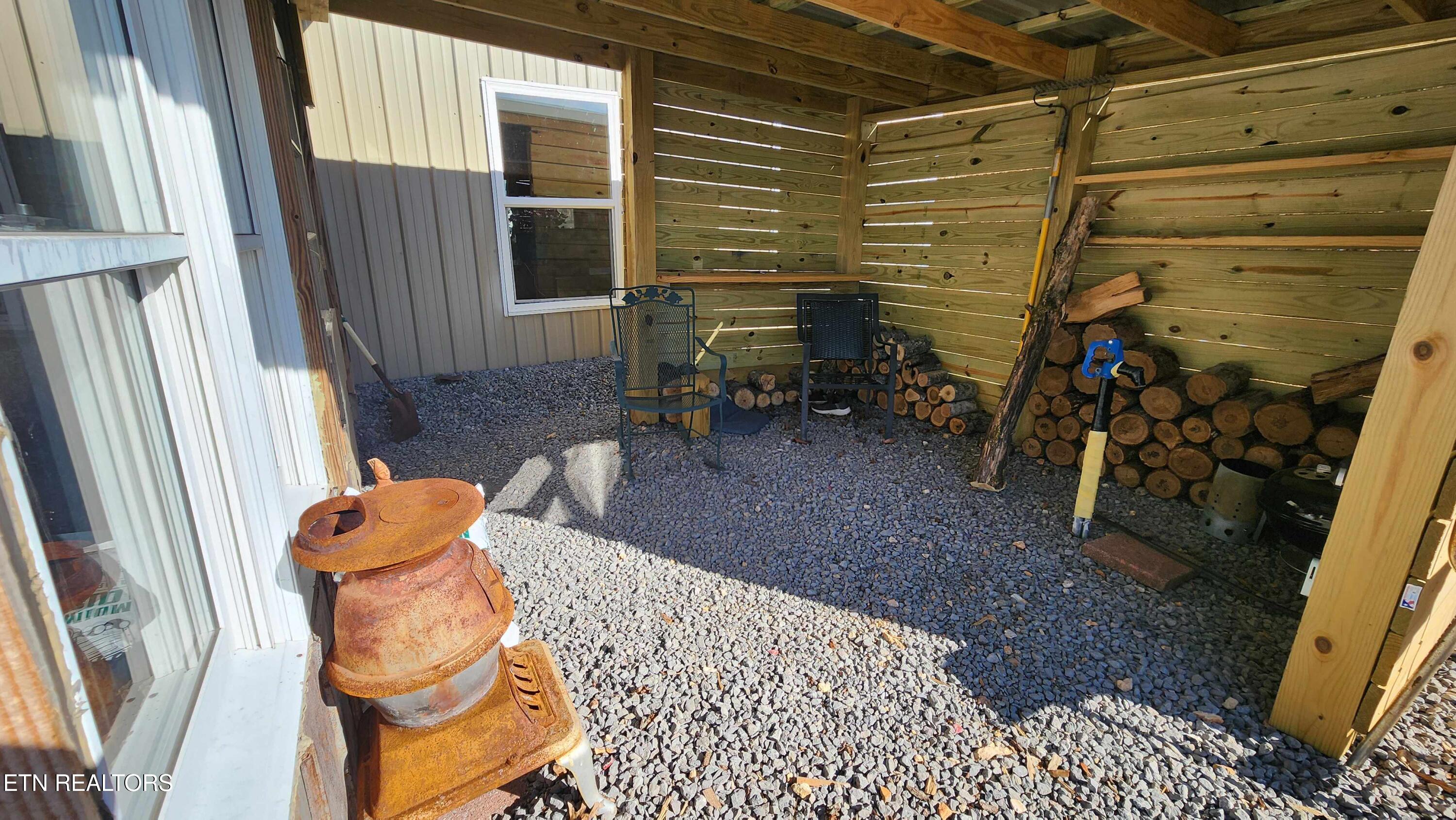 276 Schelley Road Gainesboro TN 38562