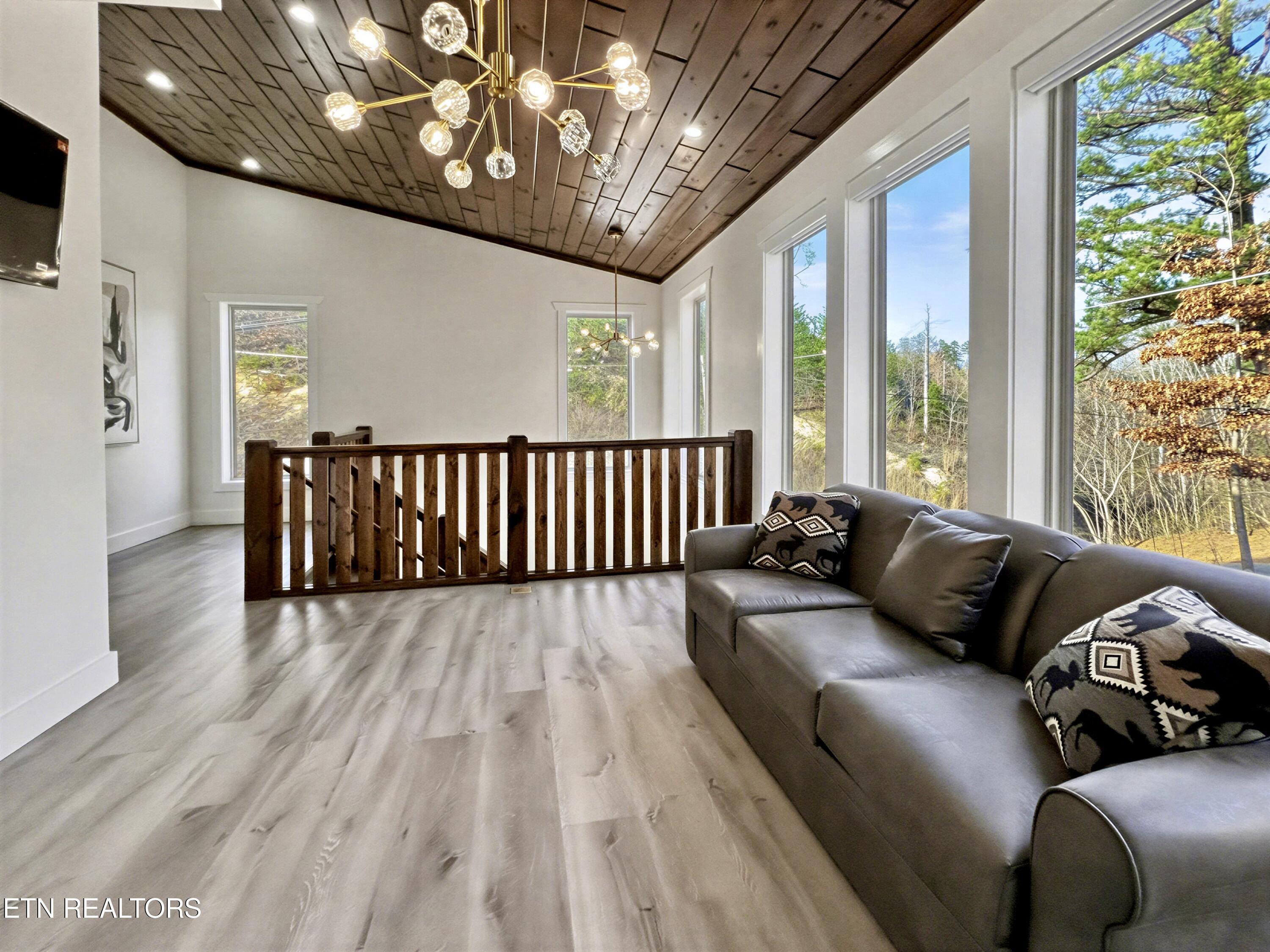 1924 Walker Trail Sevierville TN 37876