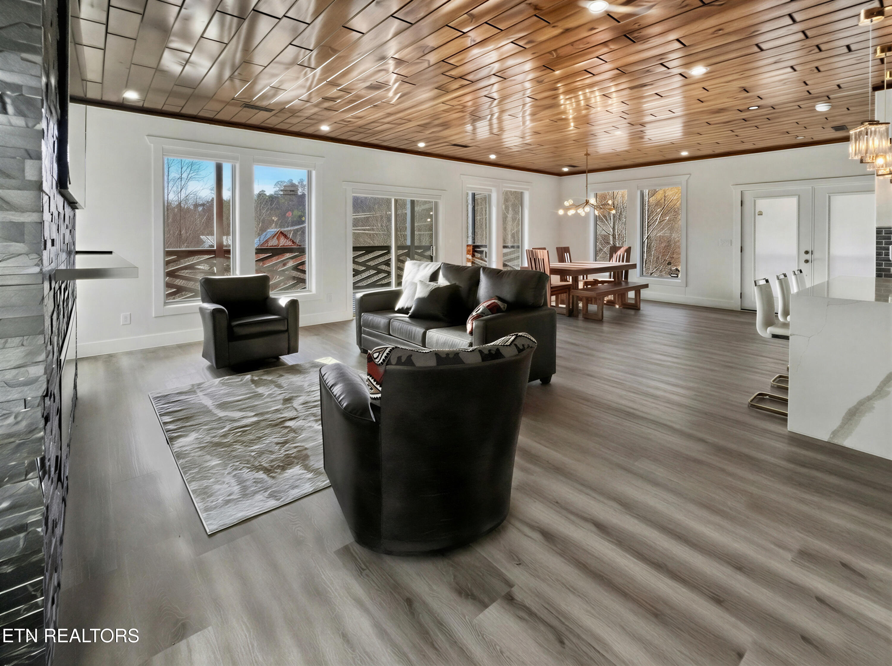 1924 Walker Trail Sevierville TN 37876