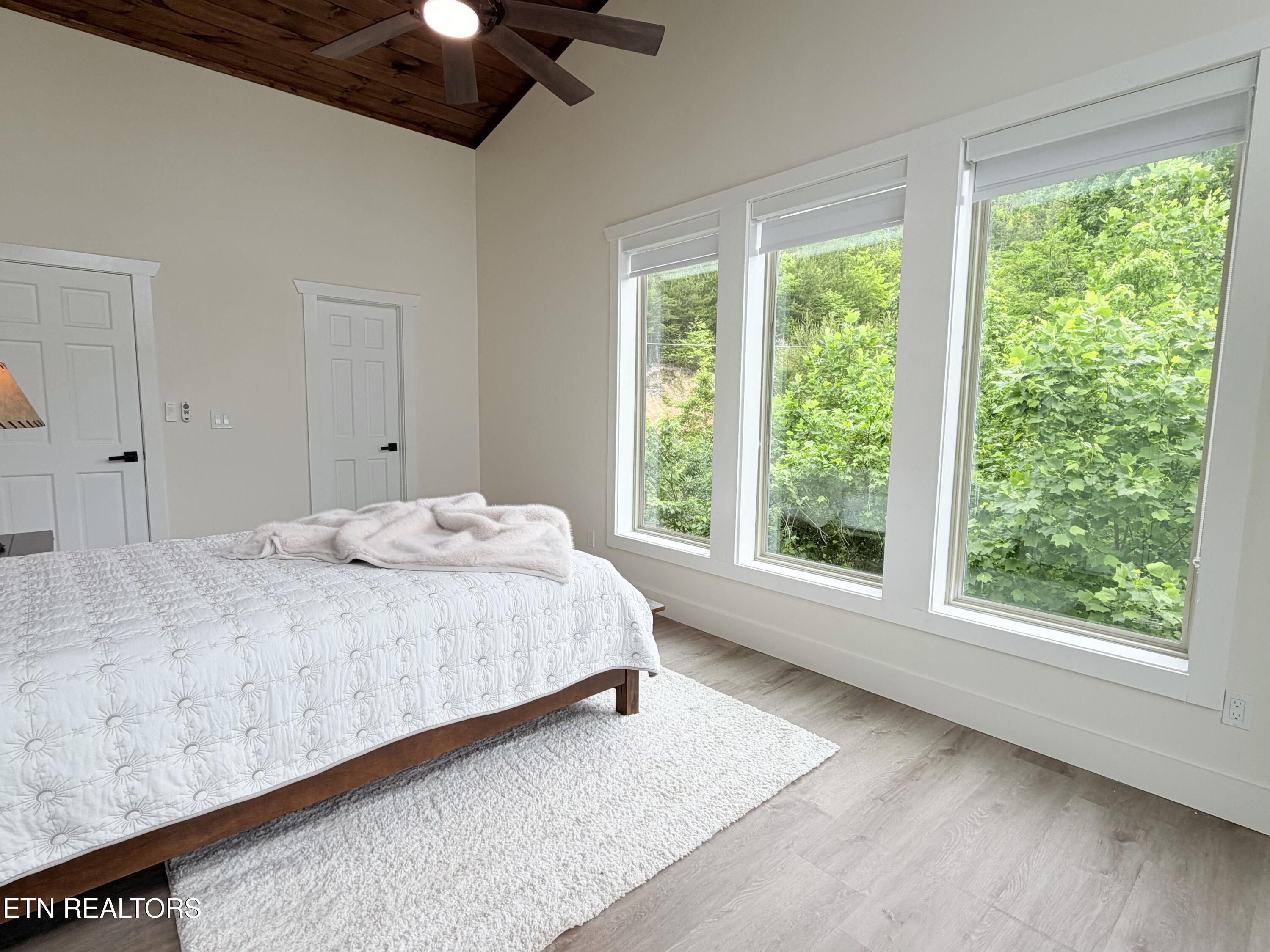 1924 Walker Trail Sevierville TN 37876