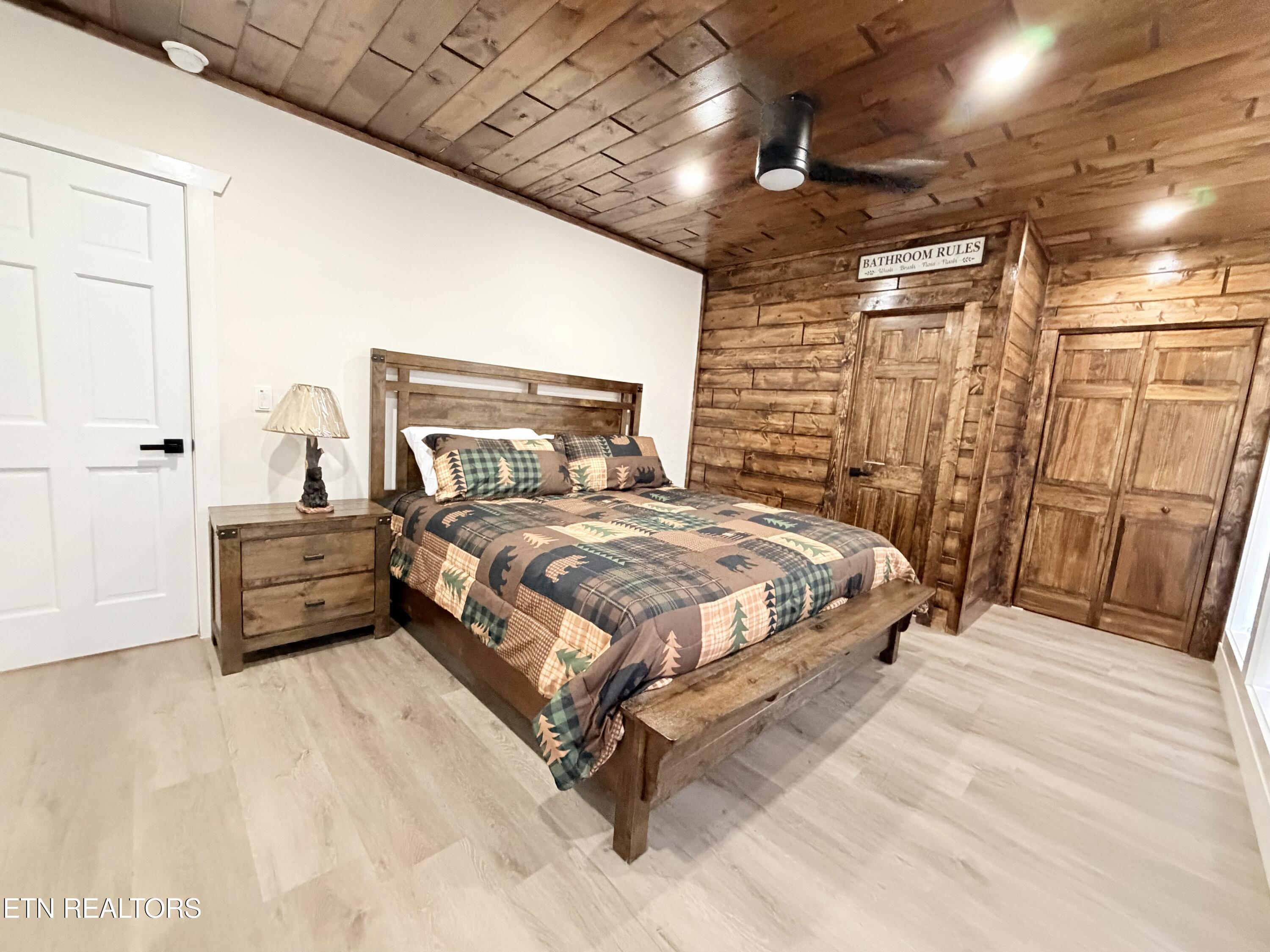 1924 Walker Trail Sevierville TN 37876