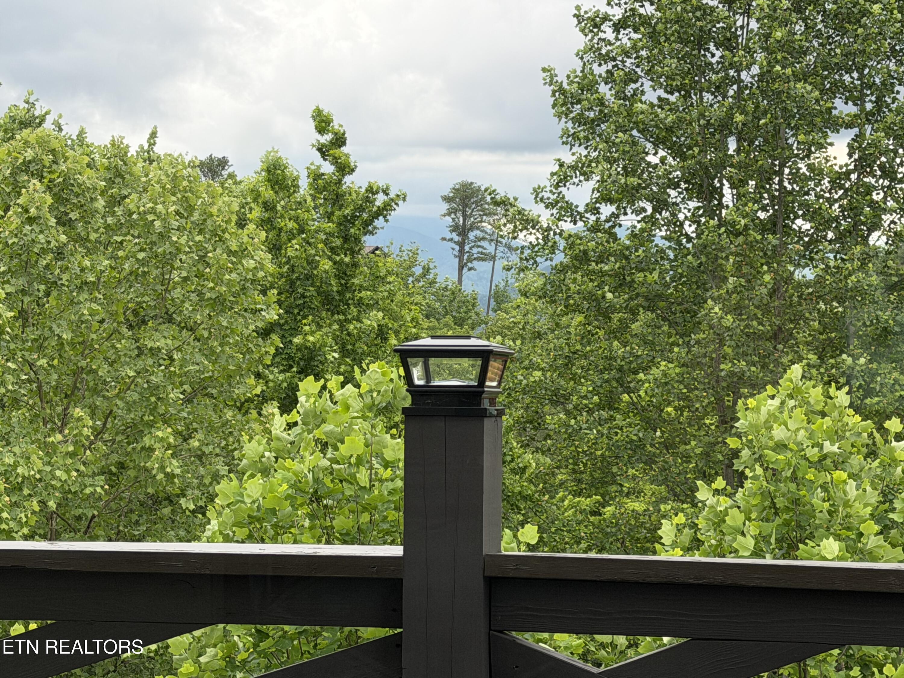 1924 Walker Trail Sevierville TN 37876