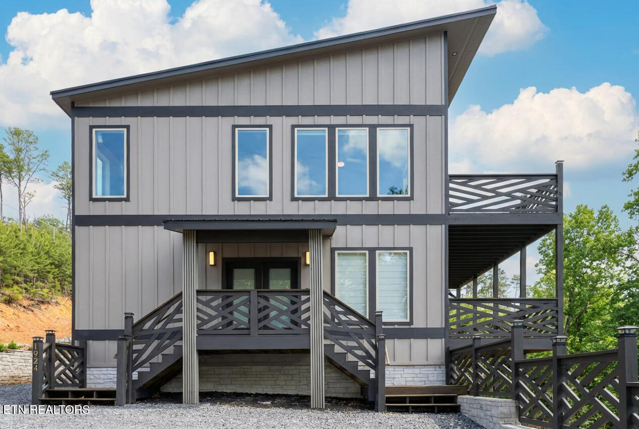 1924 Walker Trail Sevierville TN 37876