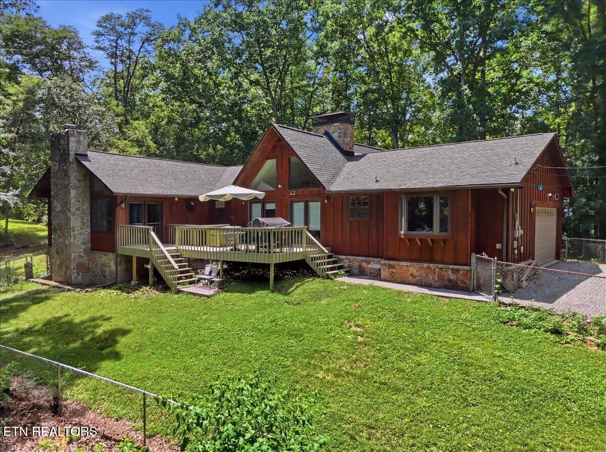 3433 Russellwood Drive Rockford TN 37853