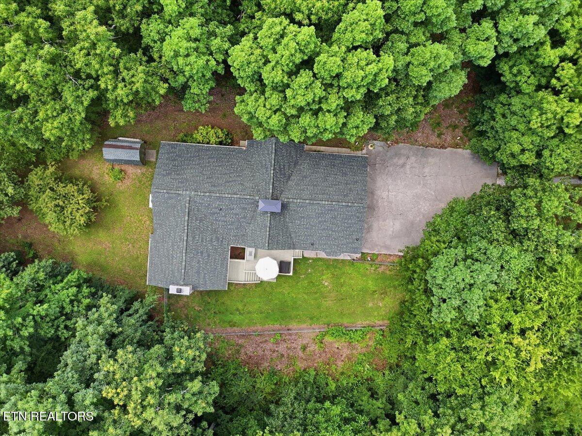 3433 Russellwood Drive Rockford TN 37853
