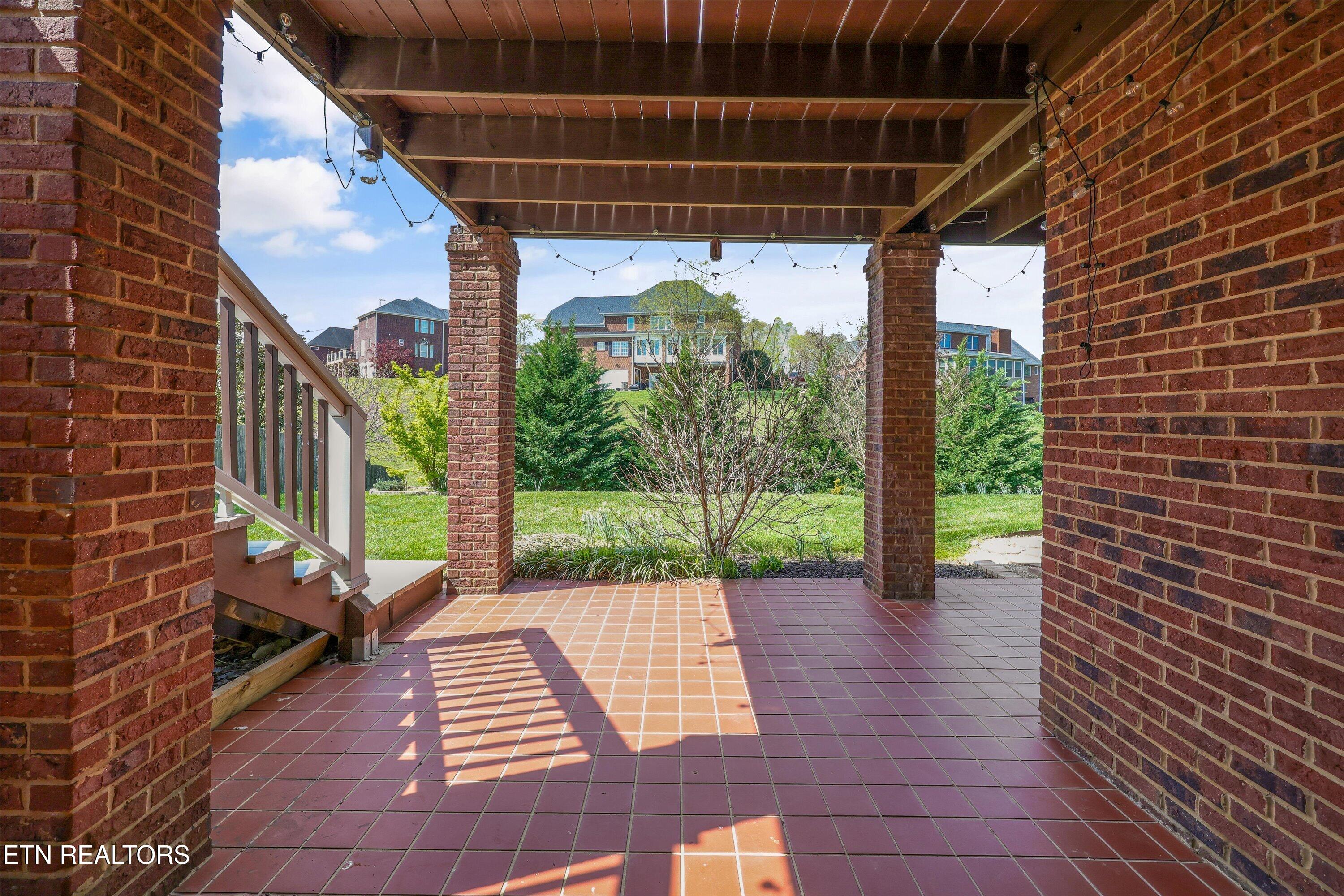 1725 Burnside Drive Maryville TN 37801