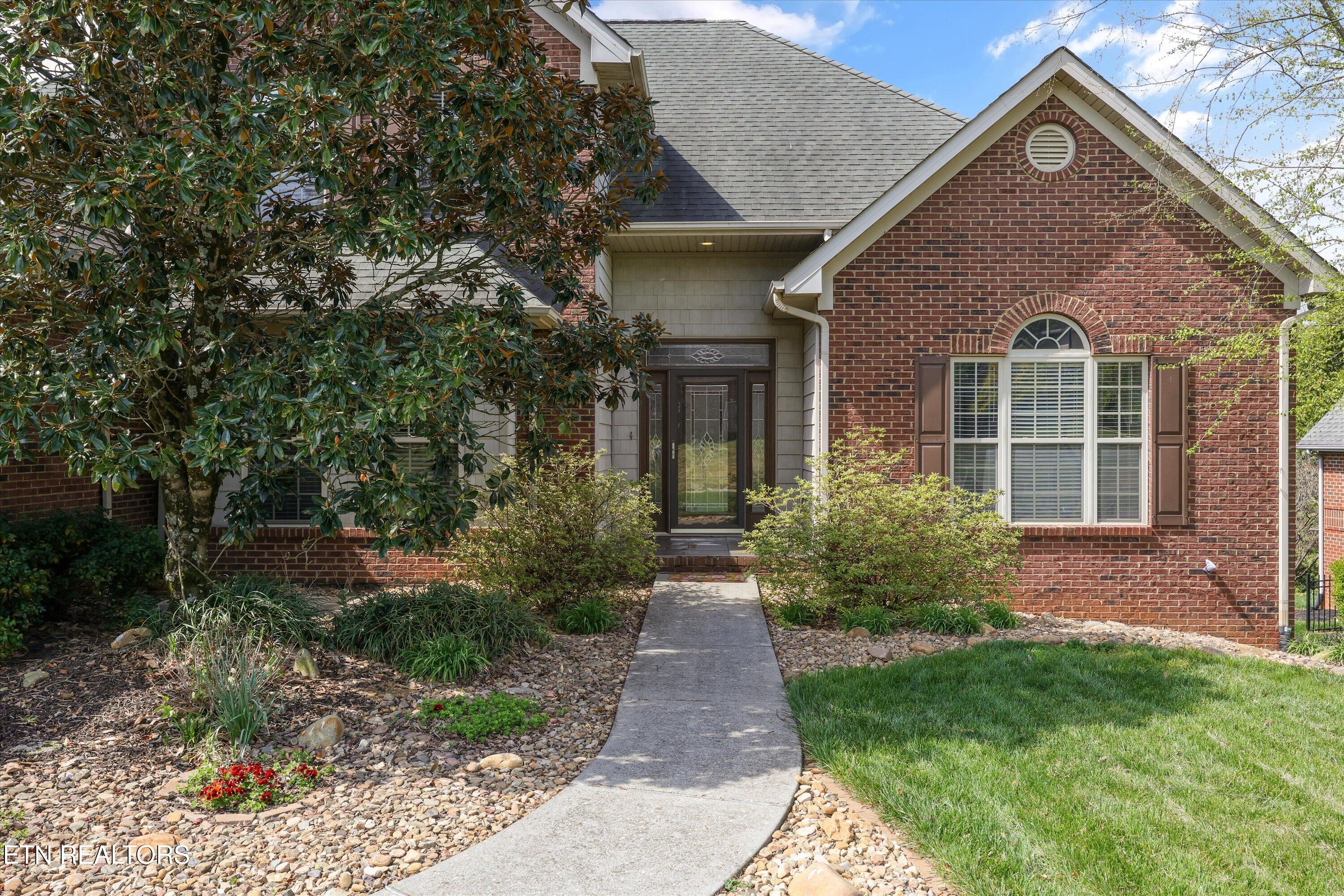 1725 Burnside Drive Maryville TN 37801