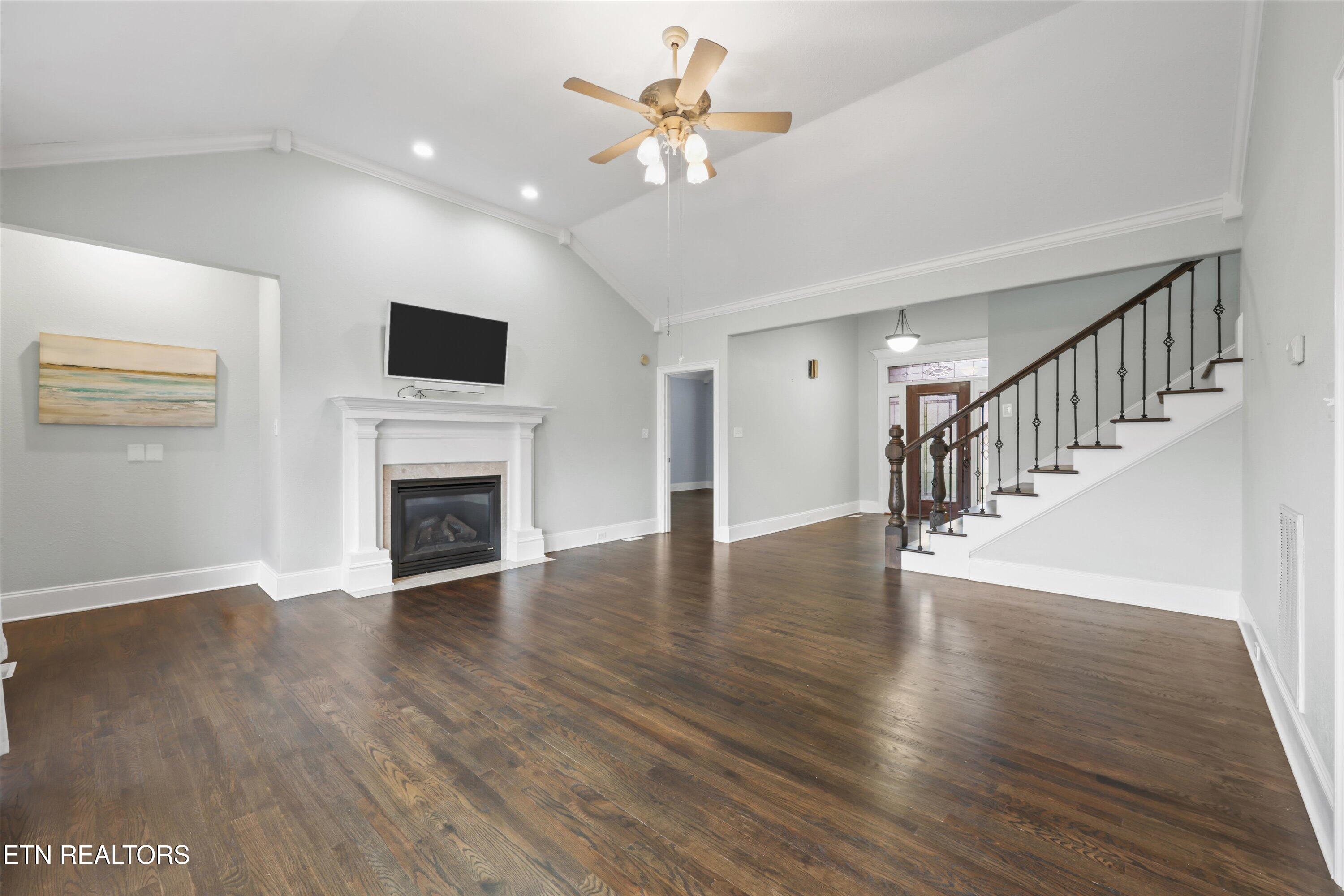 1725 Burnside Drive Maryville TN 37801