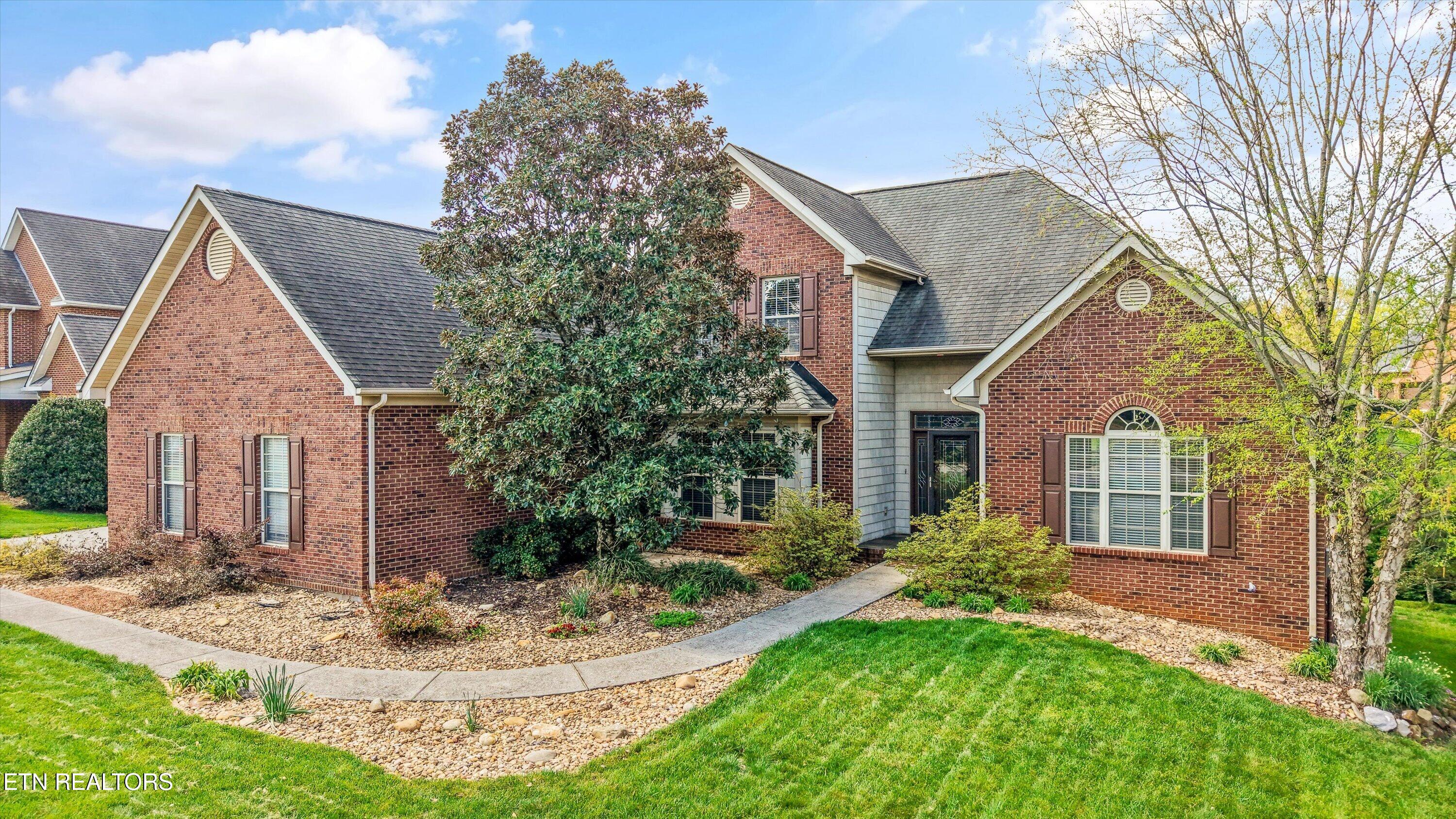 1725 Burnside Drive Maryville TN 37801