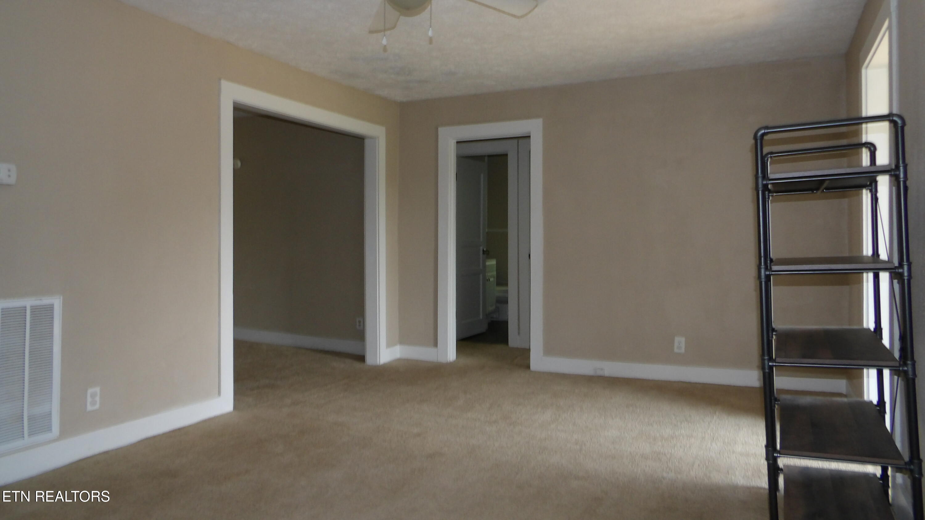 4179 Old Livingston Highway Celina TN 38551