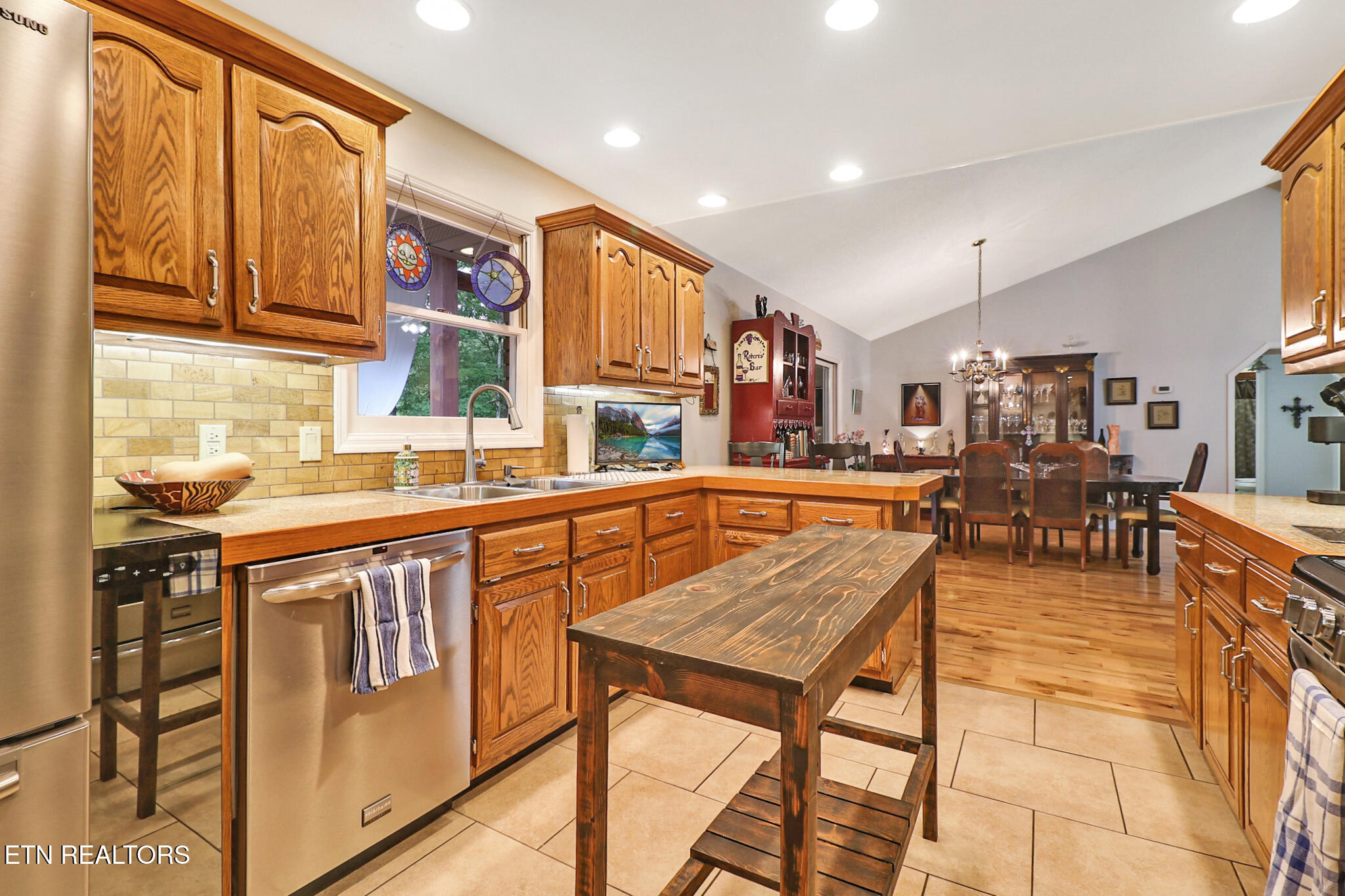 30 Laurel Circle Crossville TN 38555
