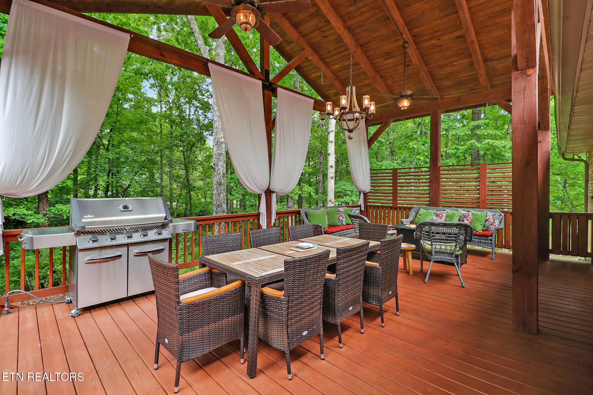 30 Laurel Circle Crossville TN 38555
