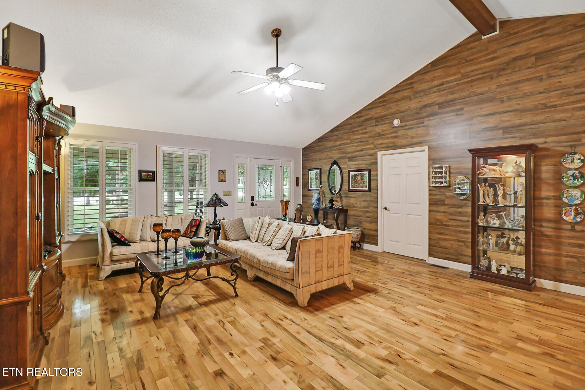 30 Laurel Circle Crossville TN 38555