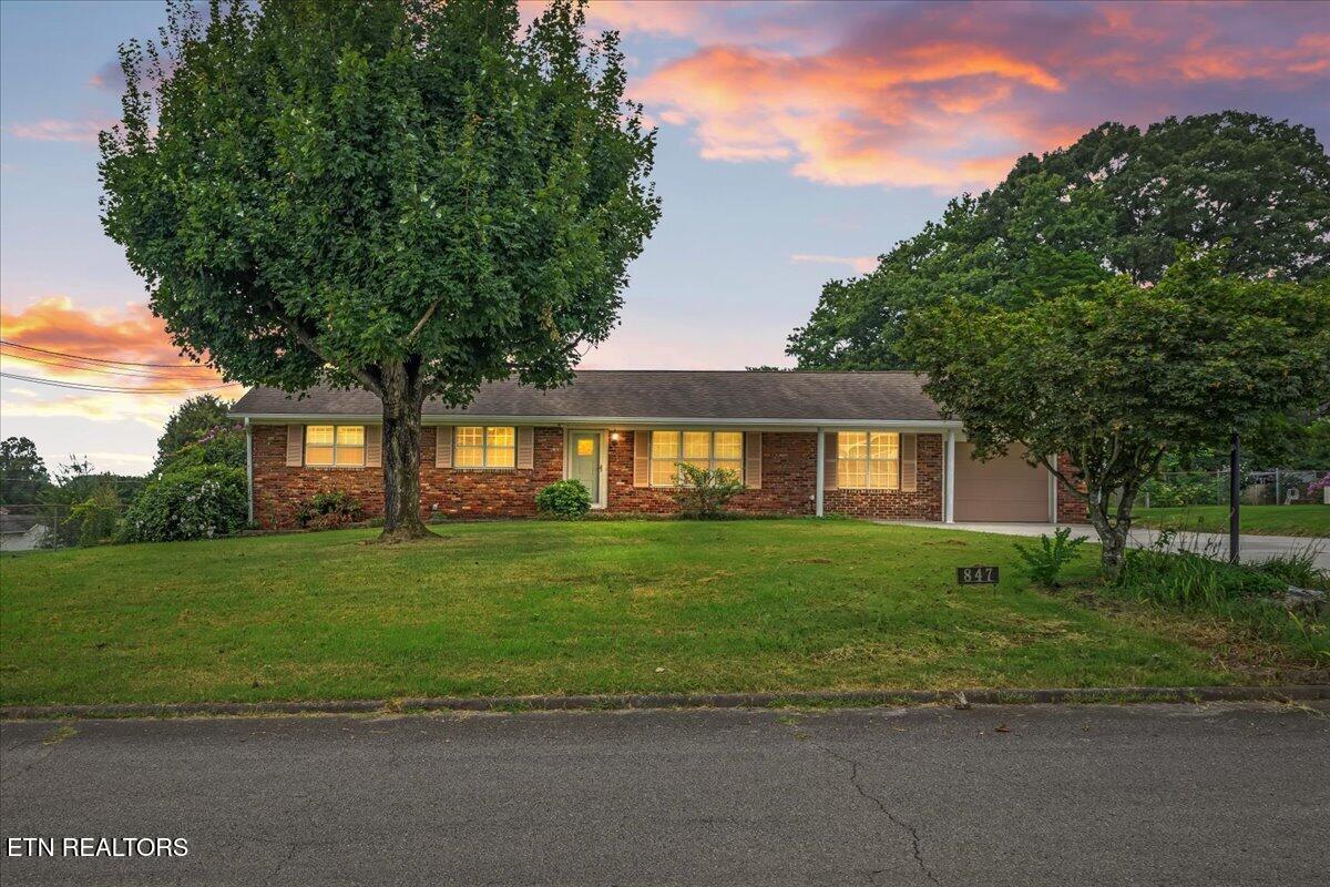 847 Calloway Circle Lenoir City TN 37772
