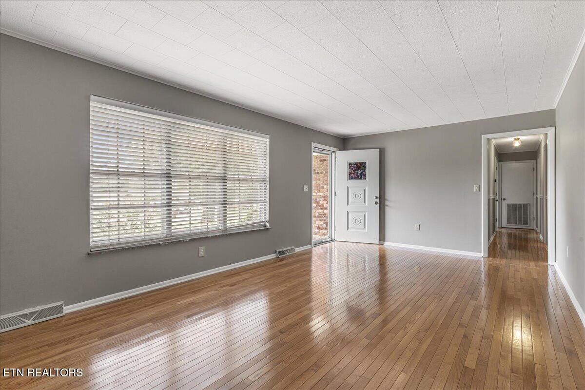 847 Calloway Circle Lenoir City TN 37772