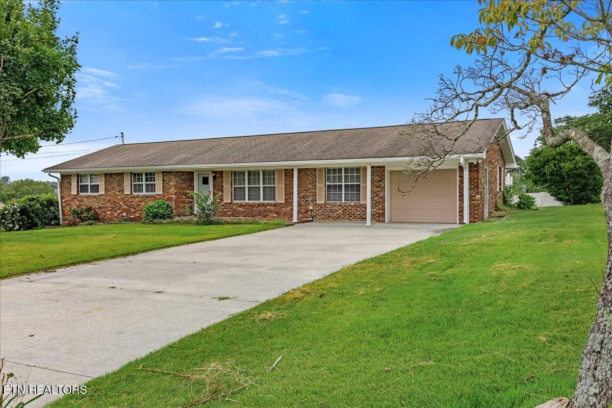 847 Calloway Circle Lenoir City TN 37772