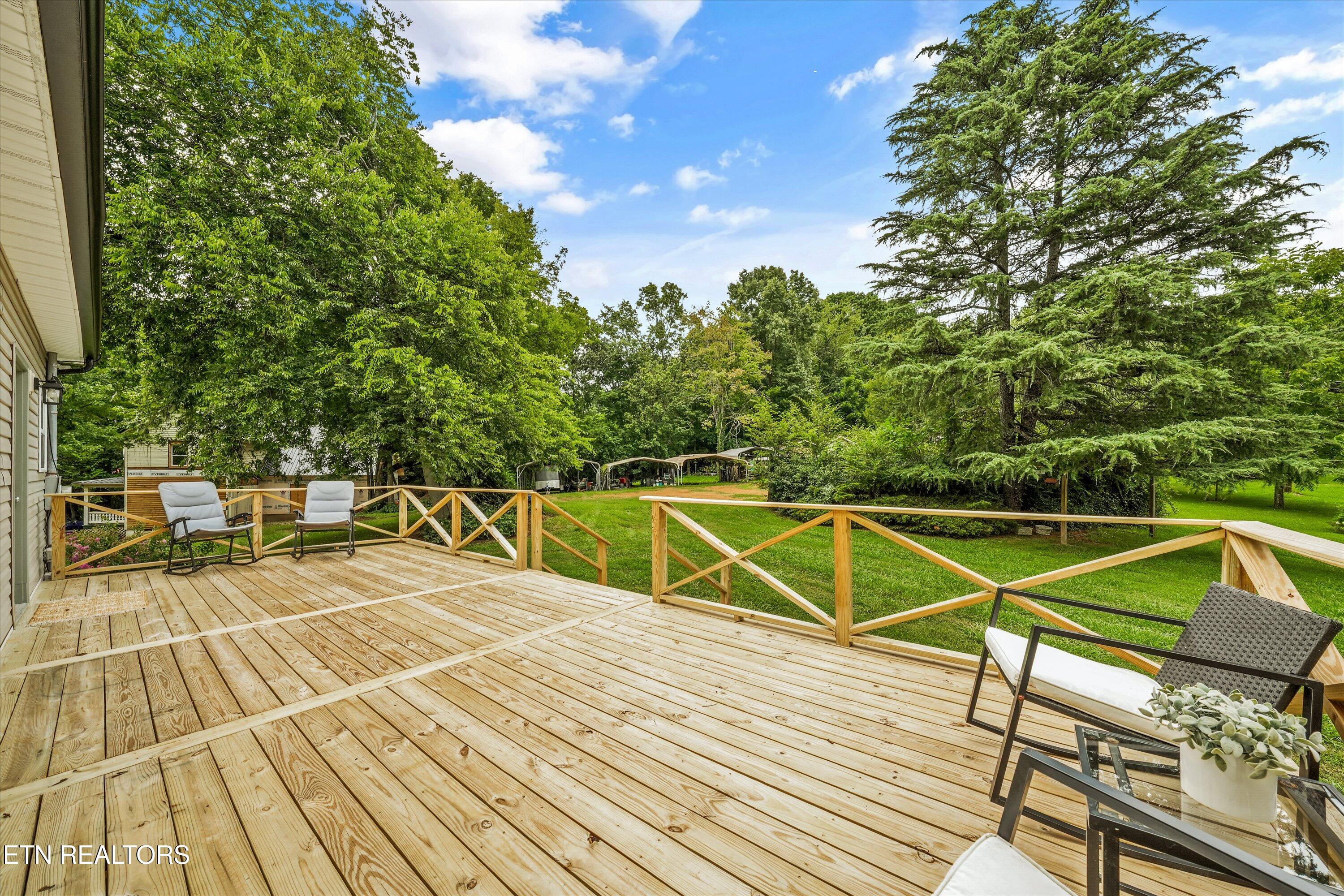 622 S Old Sevierville Pike Seymour TN 37865