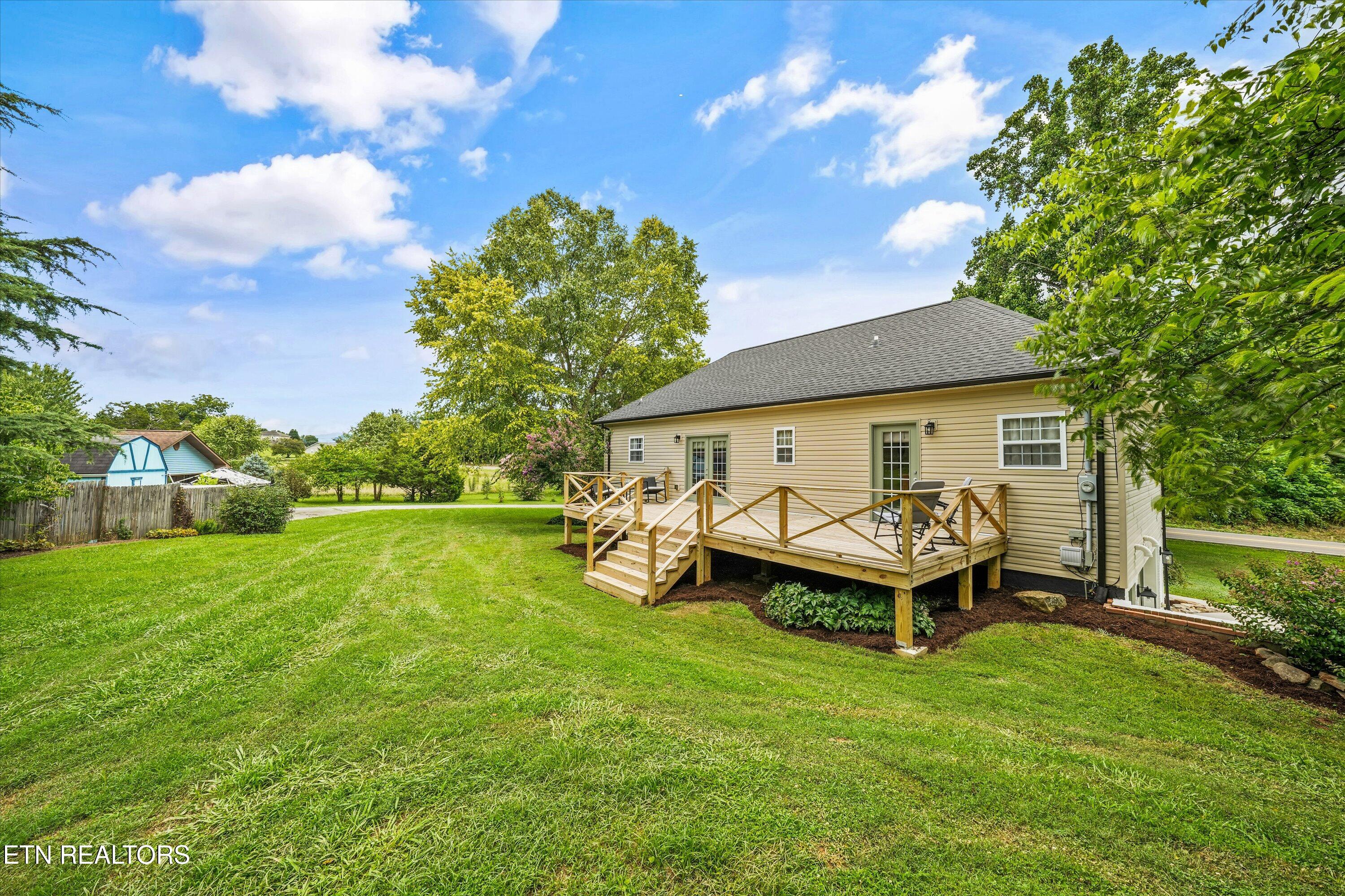 622 S Old Sevierville Pike Seymour TN 37865