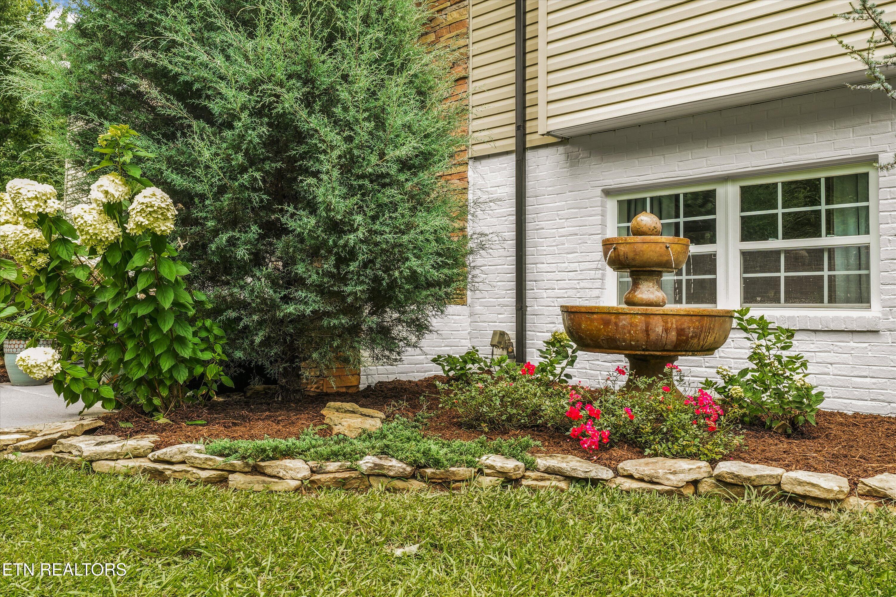622 S Old Sevierville Pike Seymour TN 37865
