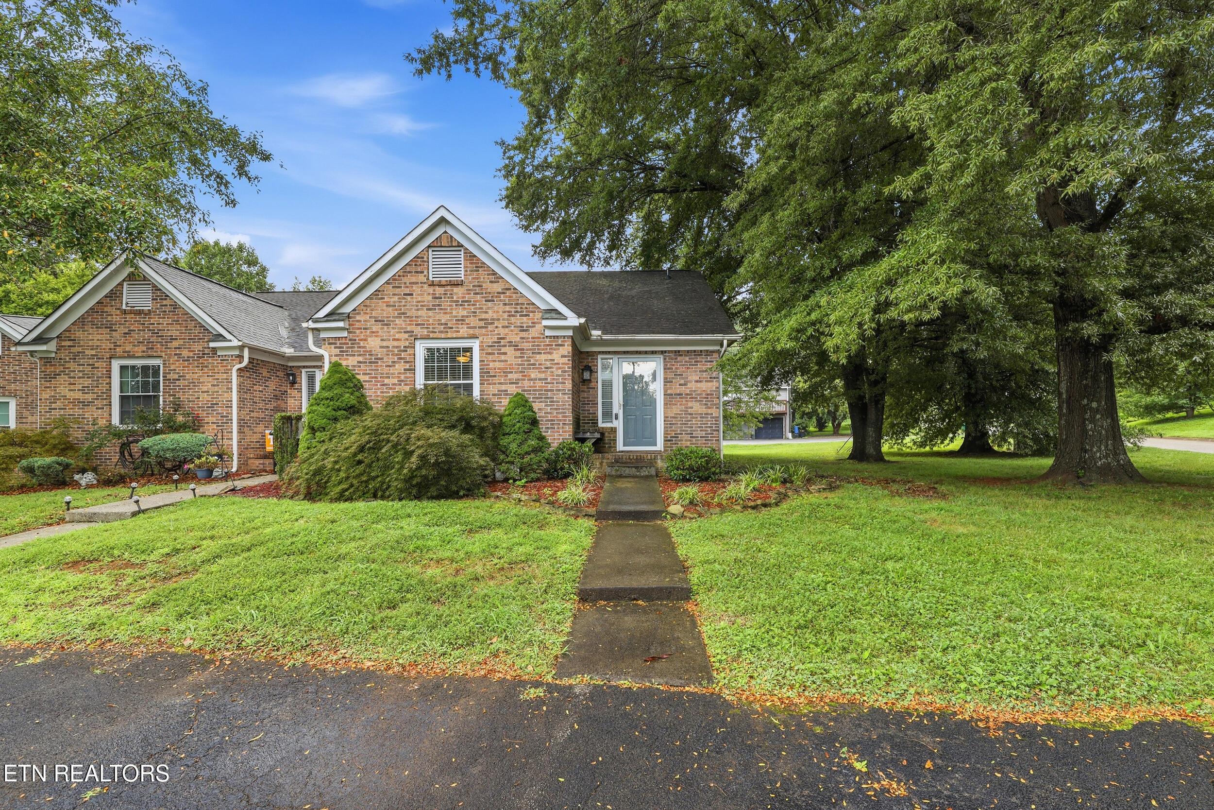 612 Idlewood Lane Knoxville TN 37923