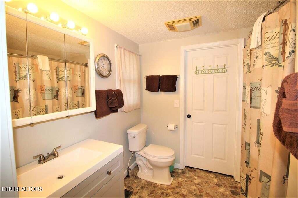 3310 Winston Street Pigeon Forge TN 37863