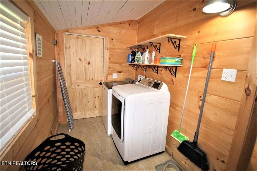 3310 Winston Street Pigeon Forge TN 37863