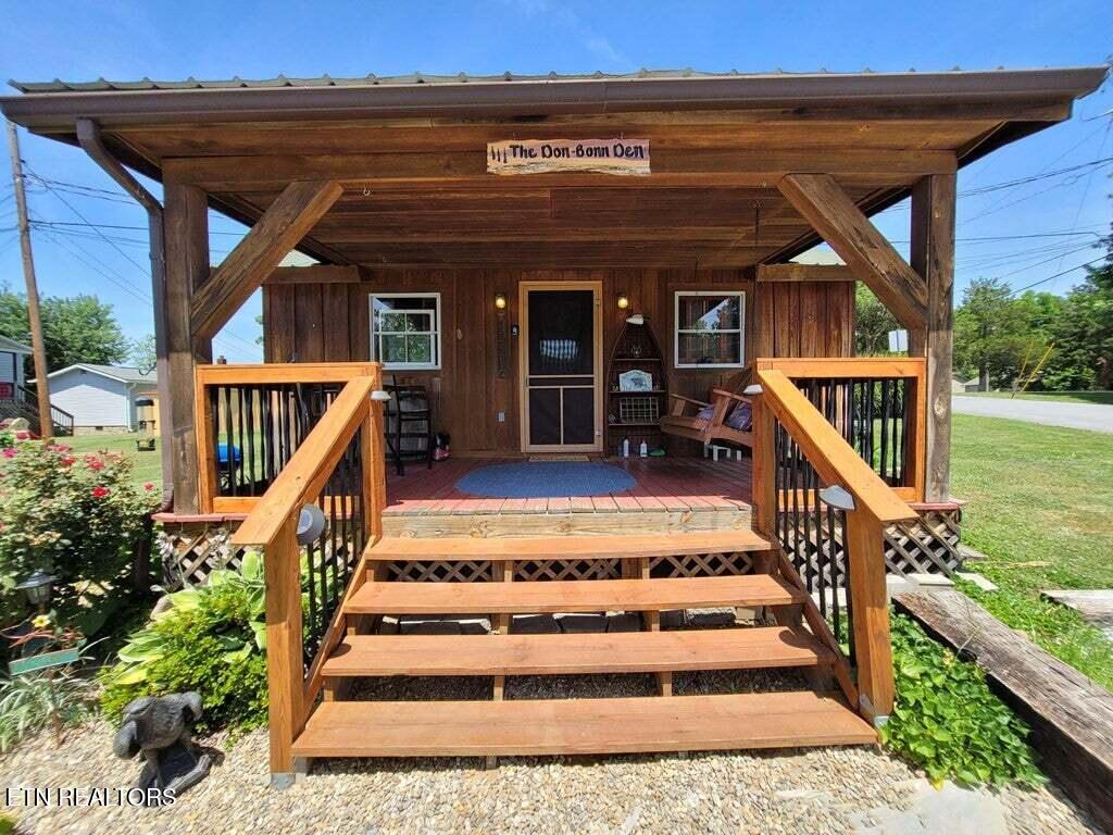 3310 Winston Street Pigeon Forge TN 37863