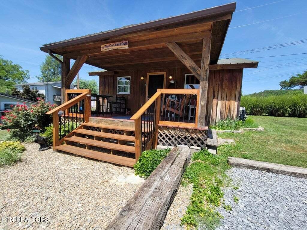 3310 Winston Street Pigeon Forge TN 37863