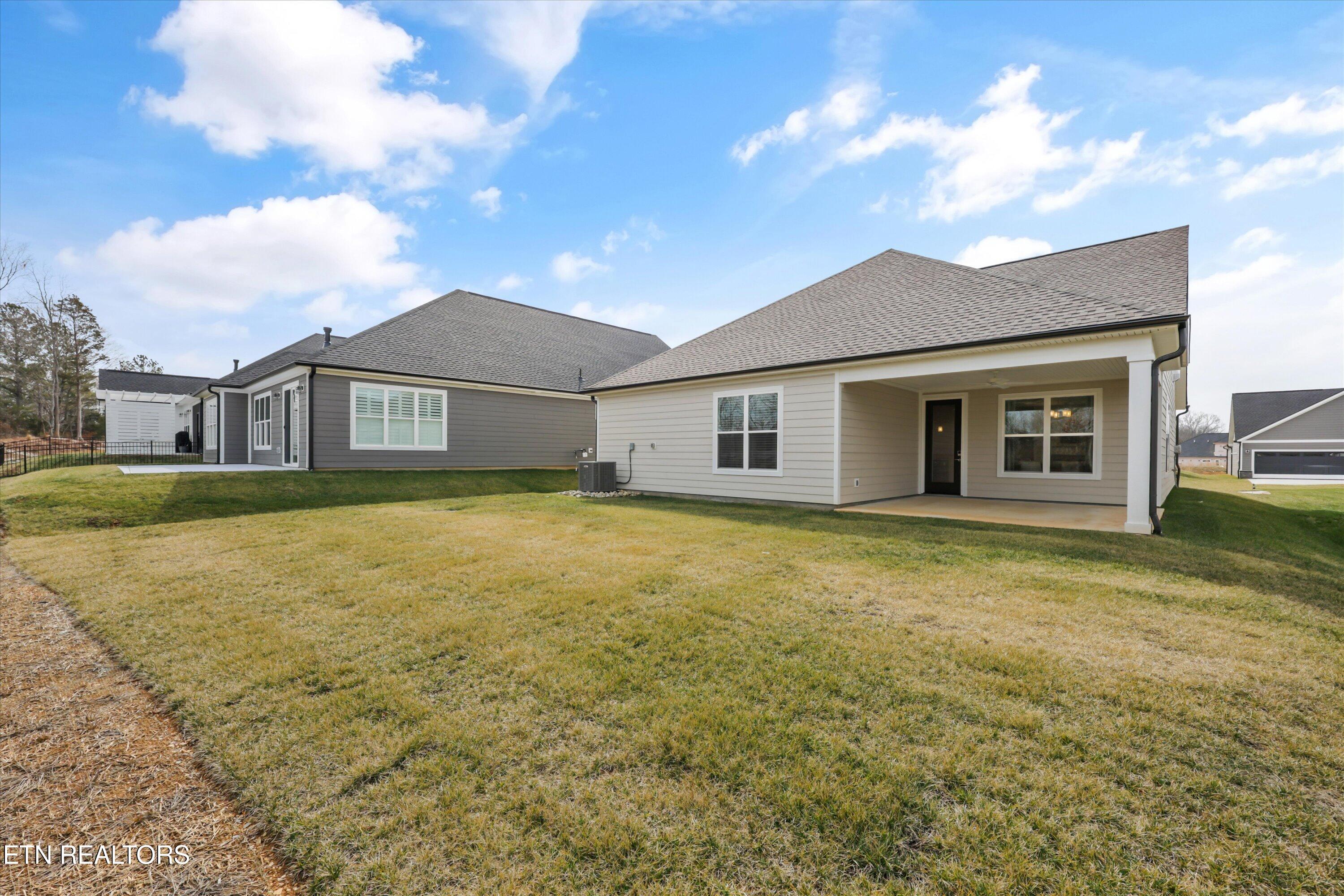 338 Trillium Trail Lenoir City TN 37771
