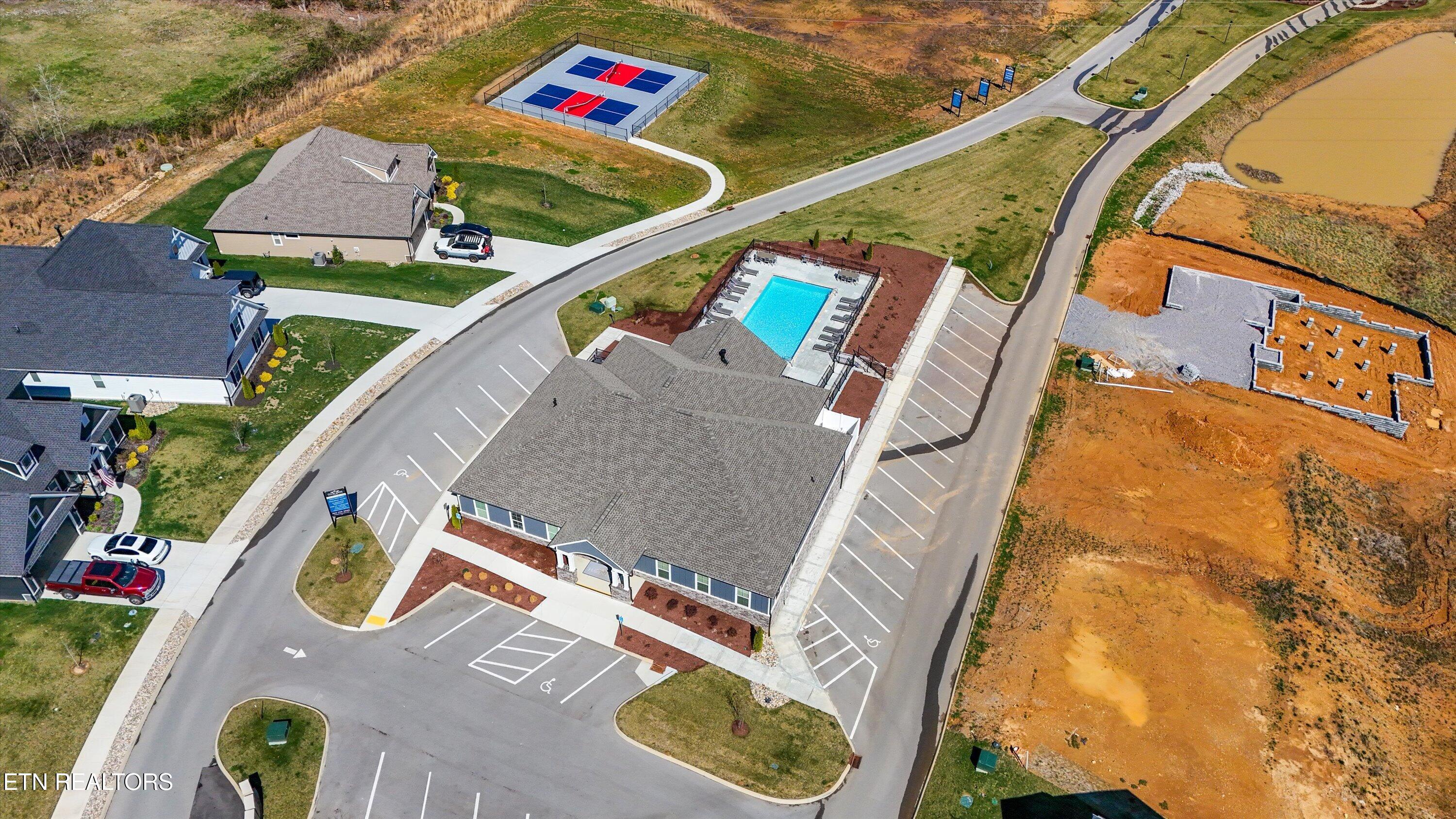 338 Trillium Trail Lenoir City TN 37771