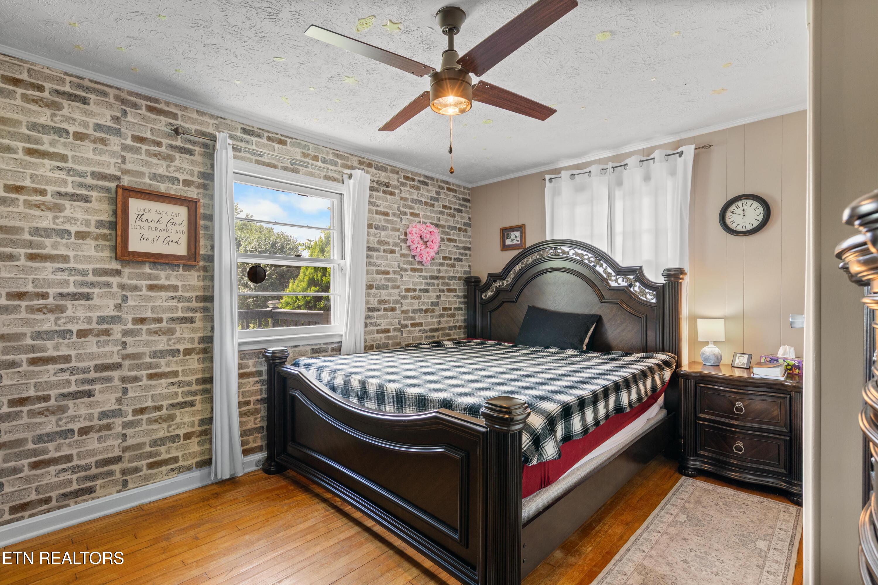 508 W Hemlock Street Lafollette TN 37766
