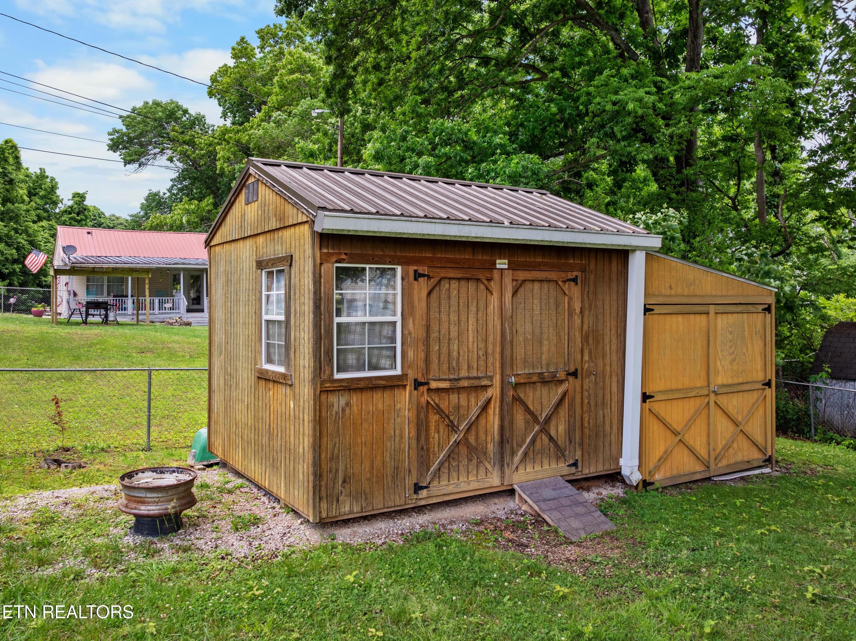 508 W Hemlock Street Lafollette TN 37766