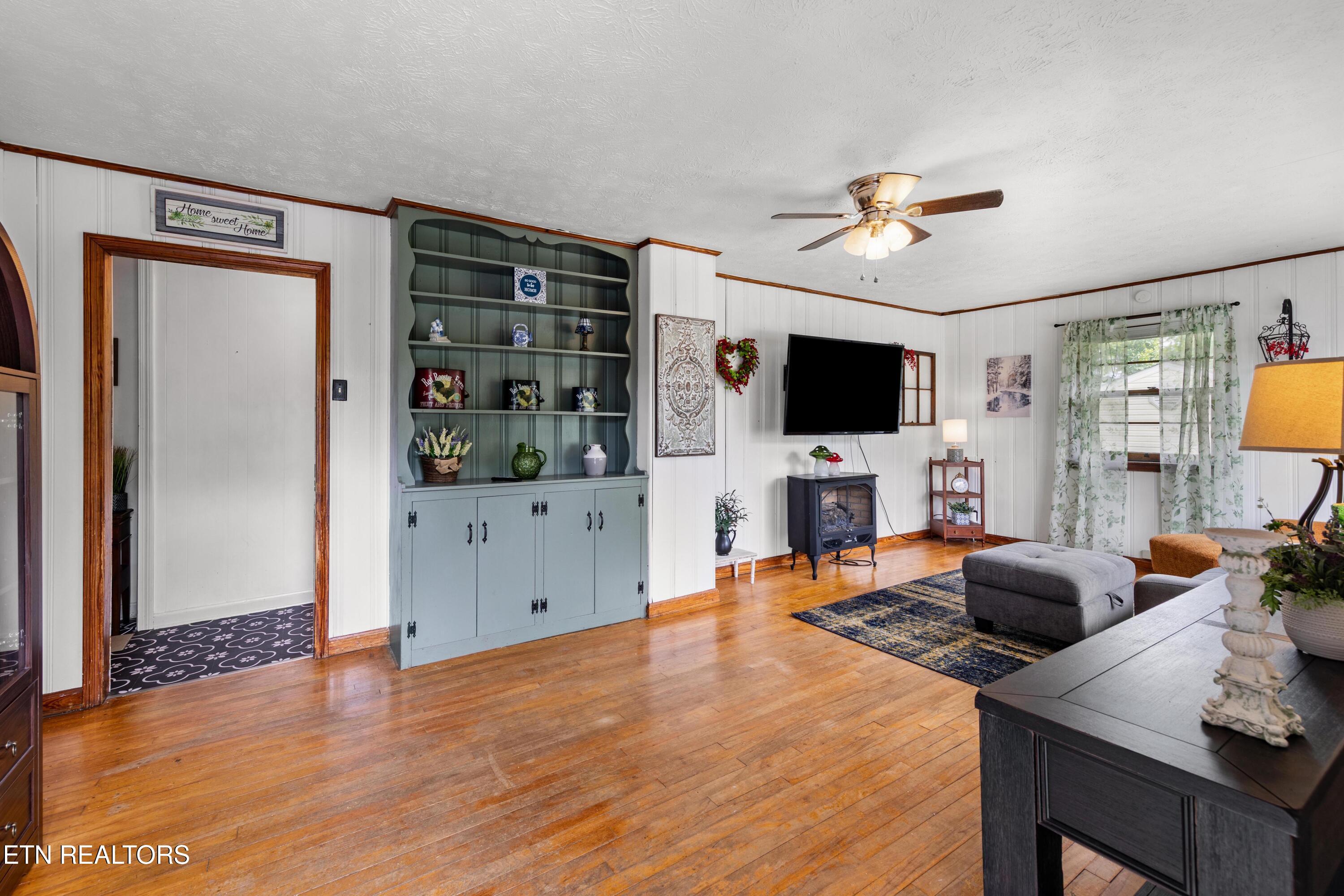 508 W Hemlock Street Lafollette TN 37766