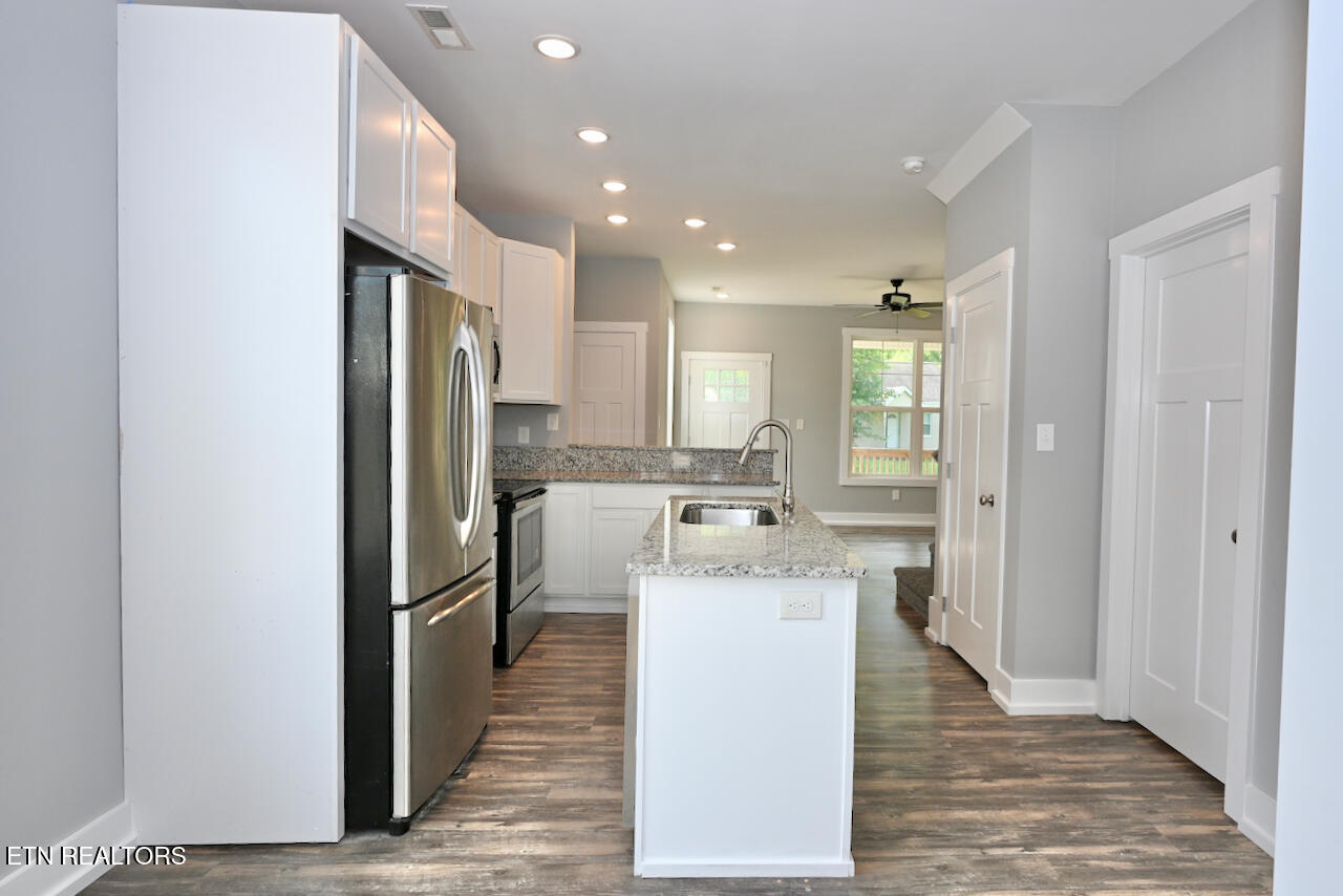 209 W Moody Avenue Knoxville TN 37920