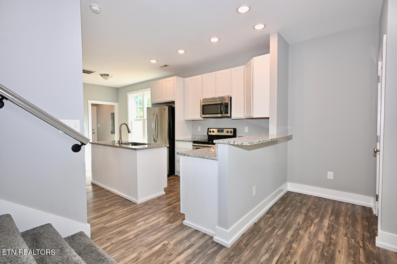 209 W Moody Avenue Knoxville TN 37920