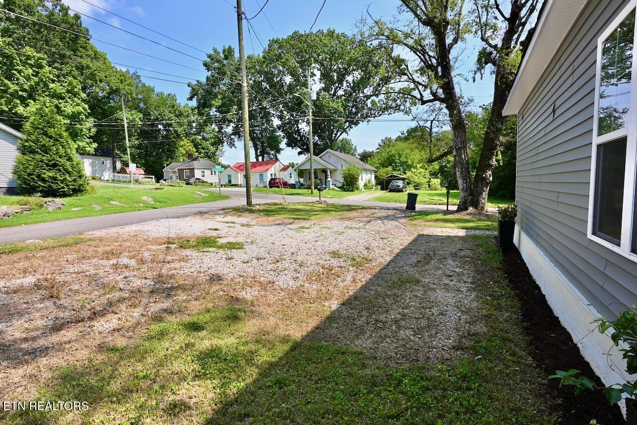 209 W Moody Avenue Knoxville TN 37920