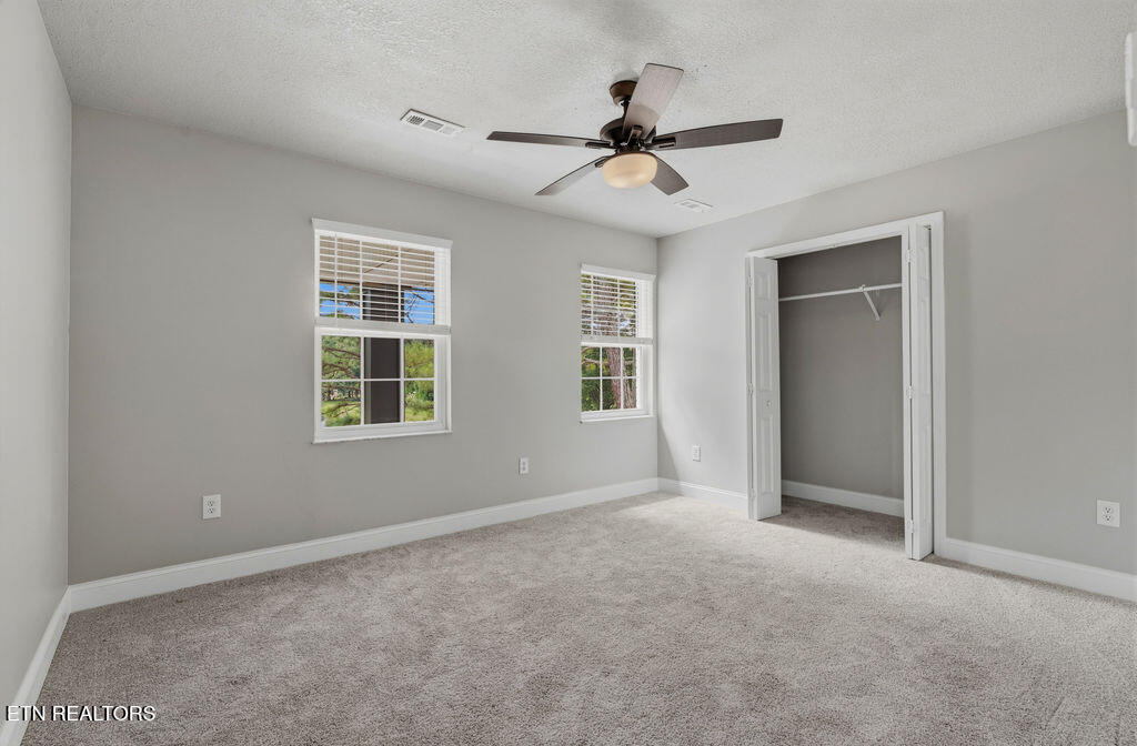 12801 Peach View Drive Knoxville TN 37922
