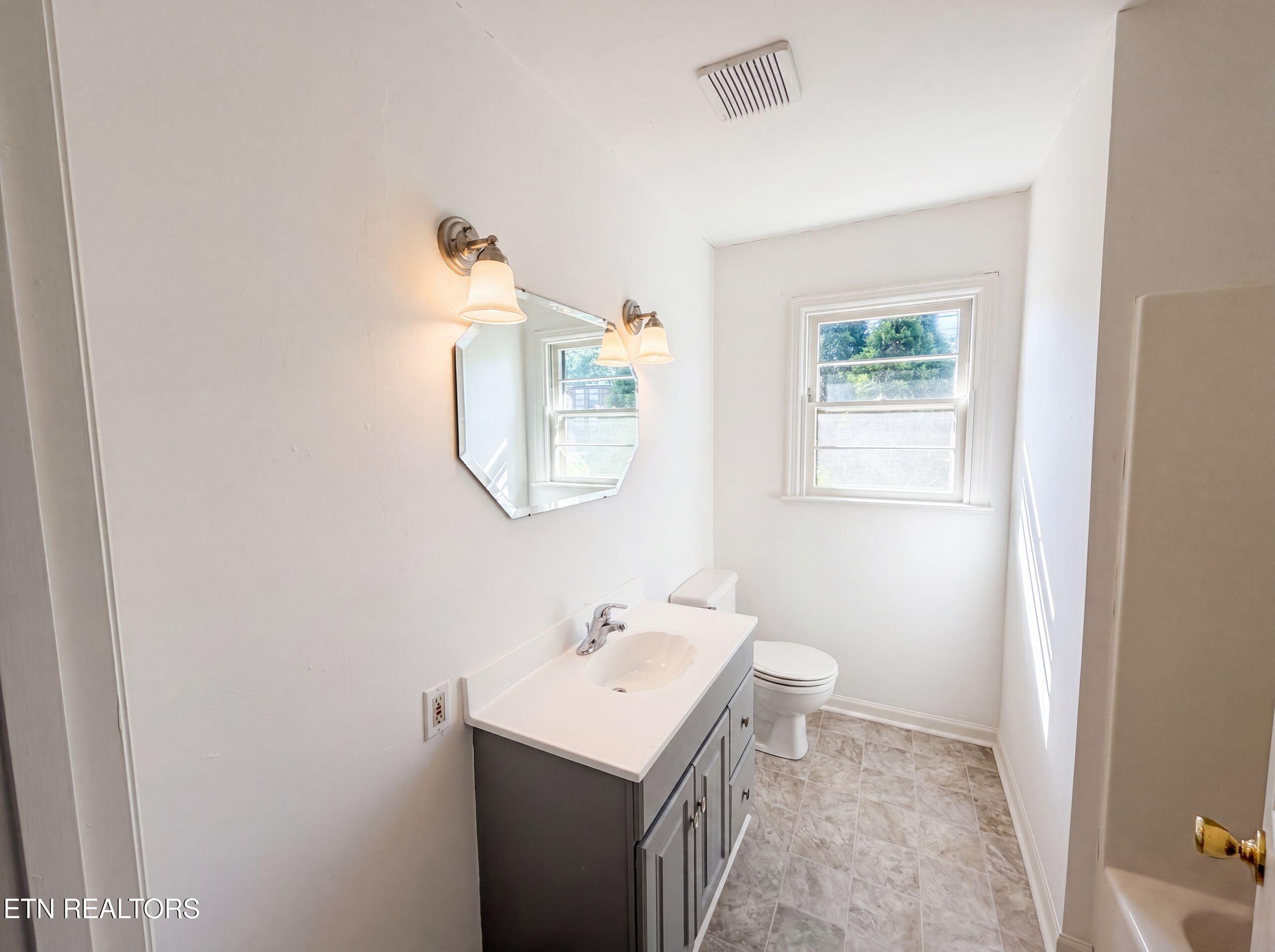 2205 Adair Drive Knoxville TN 37918