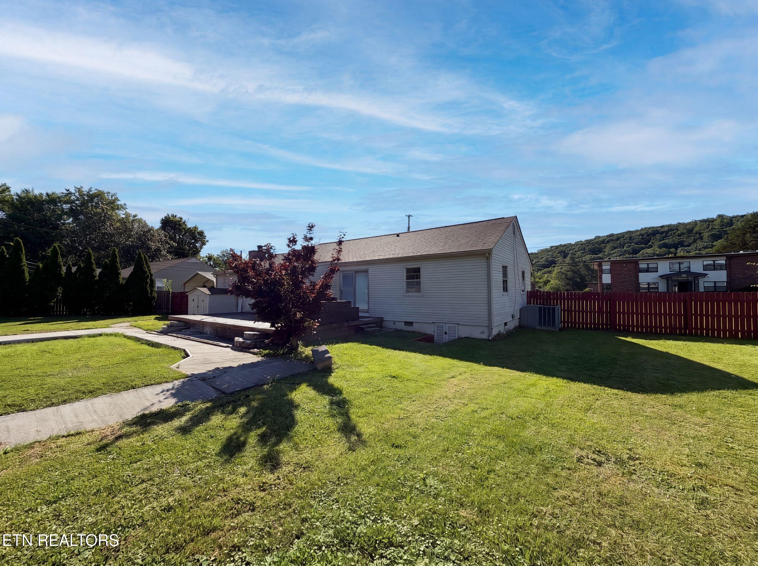 2205 Adair Drive Knoxville TN 37918